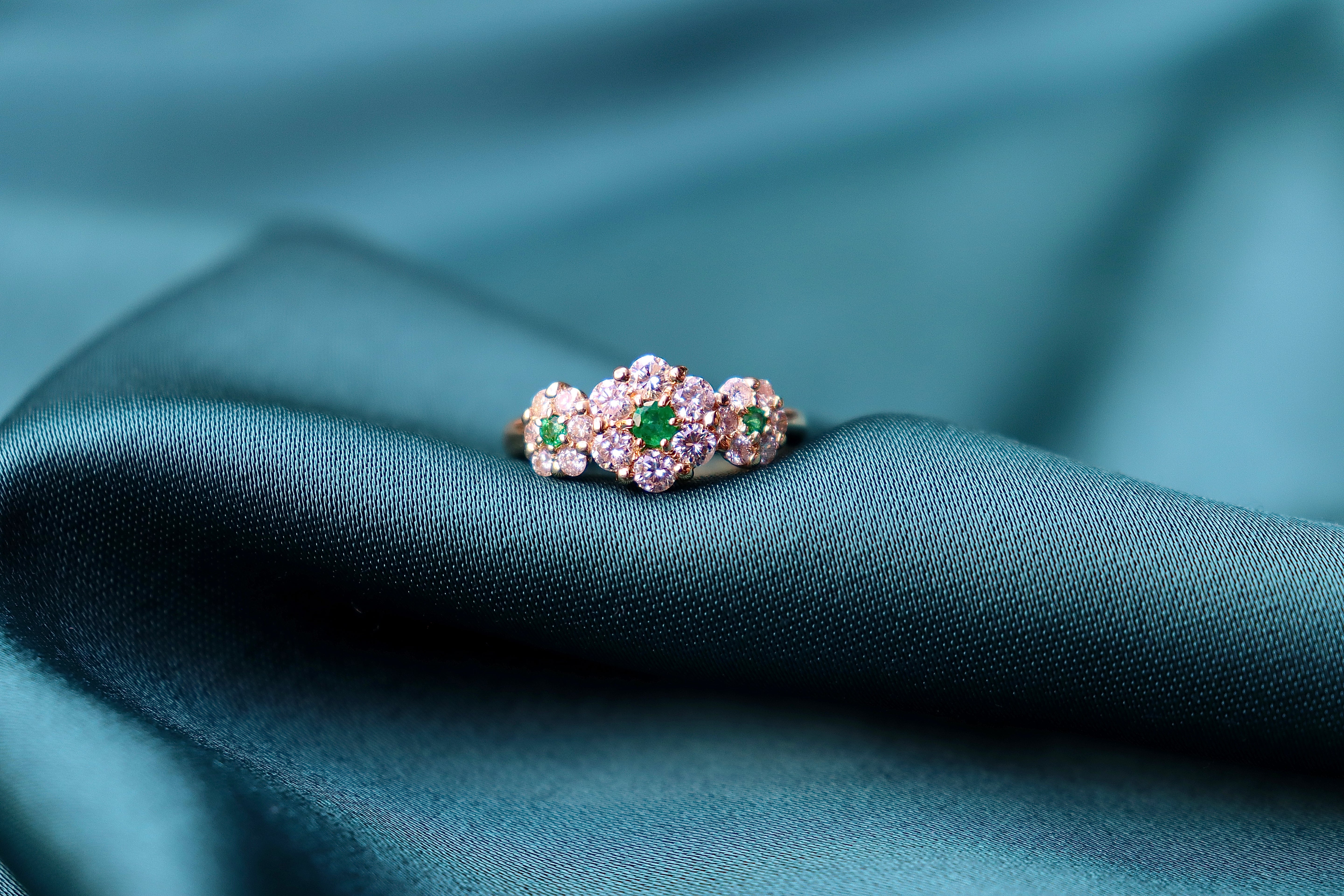 18ct Yellow Gold Emerald and Diamond Triple Daisy Style Ring