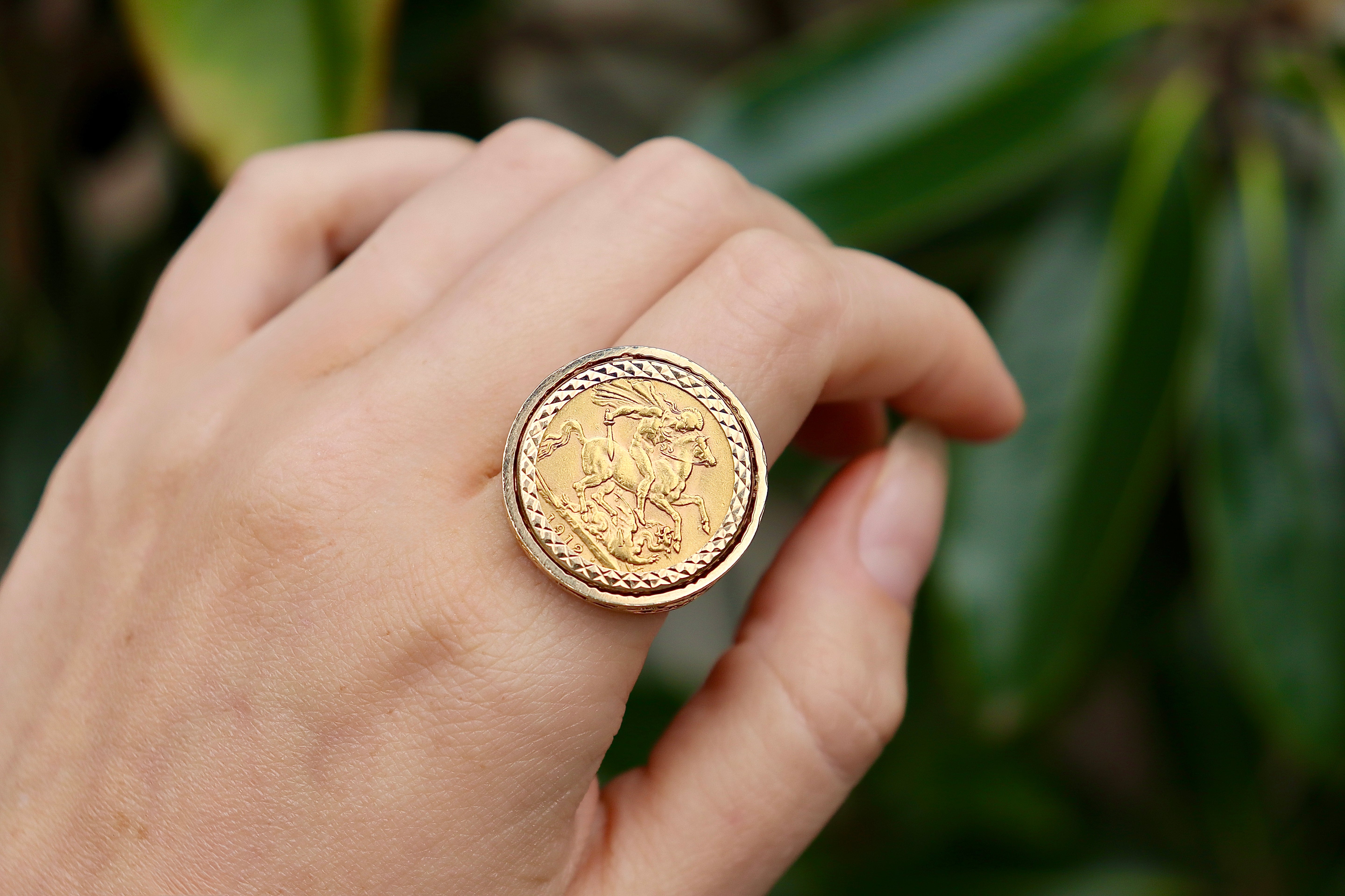 9ct Yellow Gold Mount with 22ct Sovereign from 1912