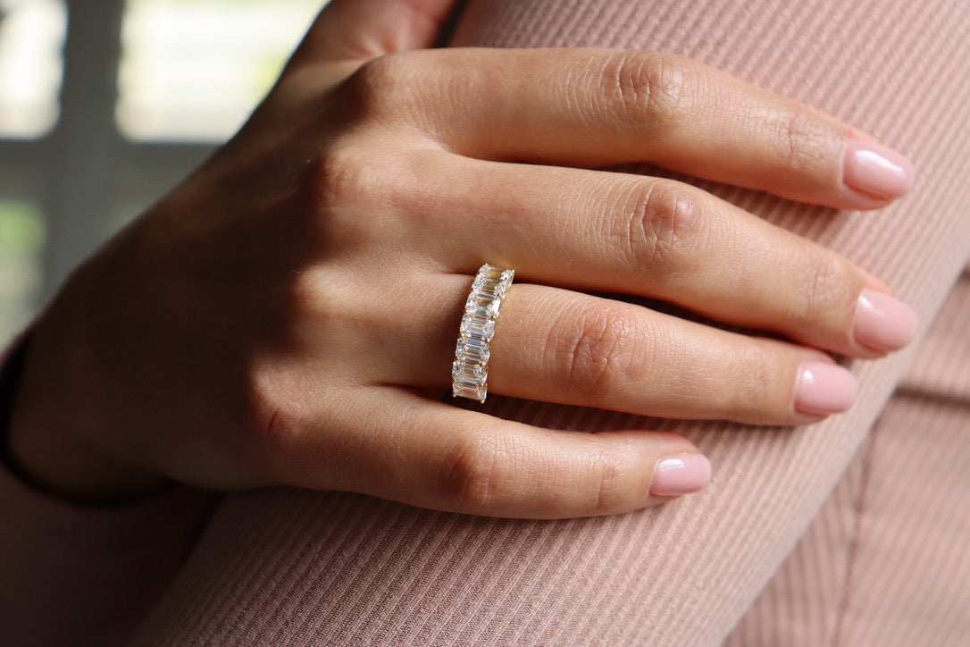 18ct Yellow Gold Emerald Cut Lab Grown Diamond 7 Stone Ring