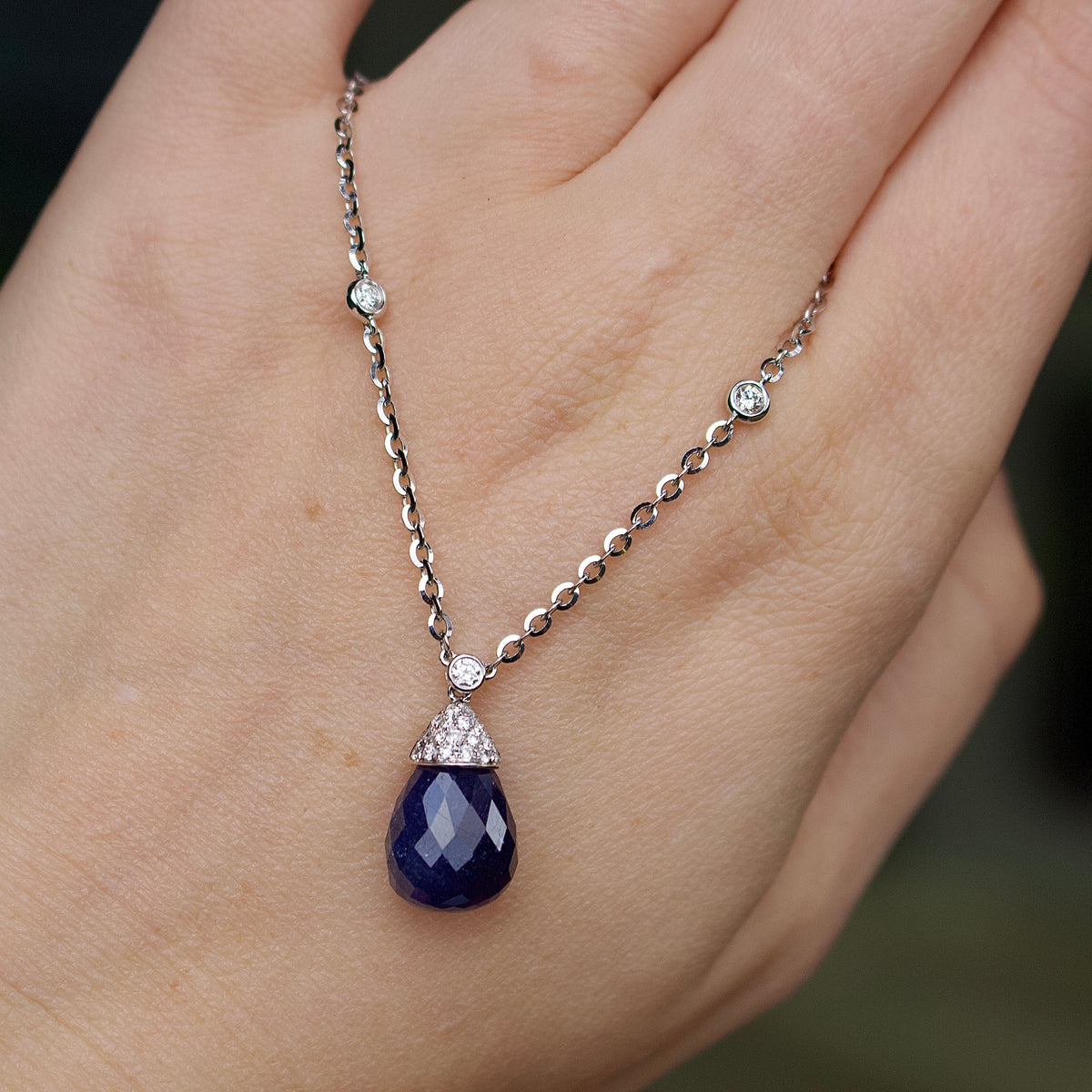 18ct White Gold Briolette Sapphire and Pavé Diamond Necklace