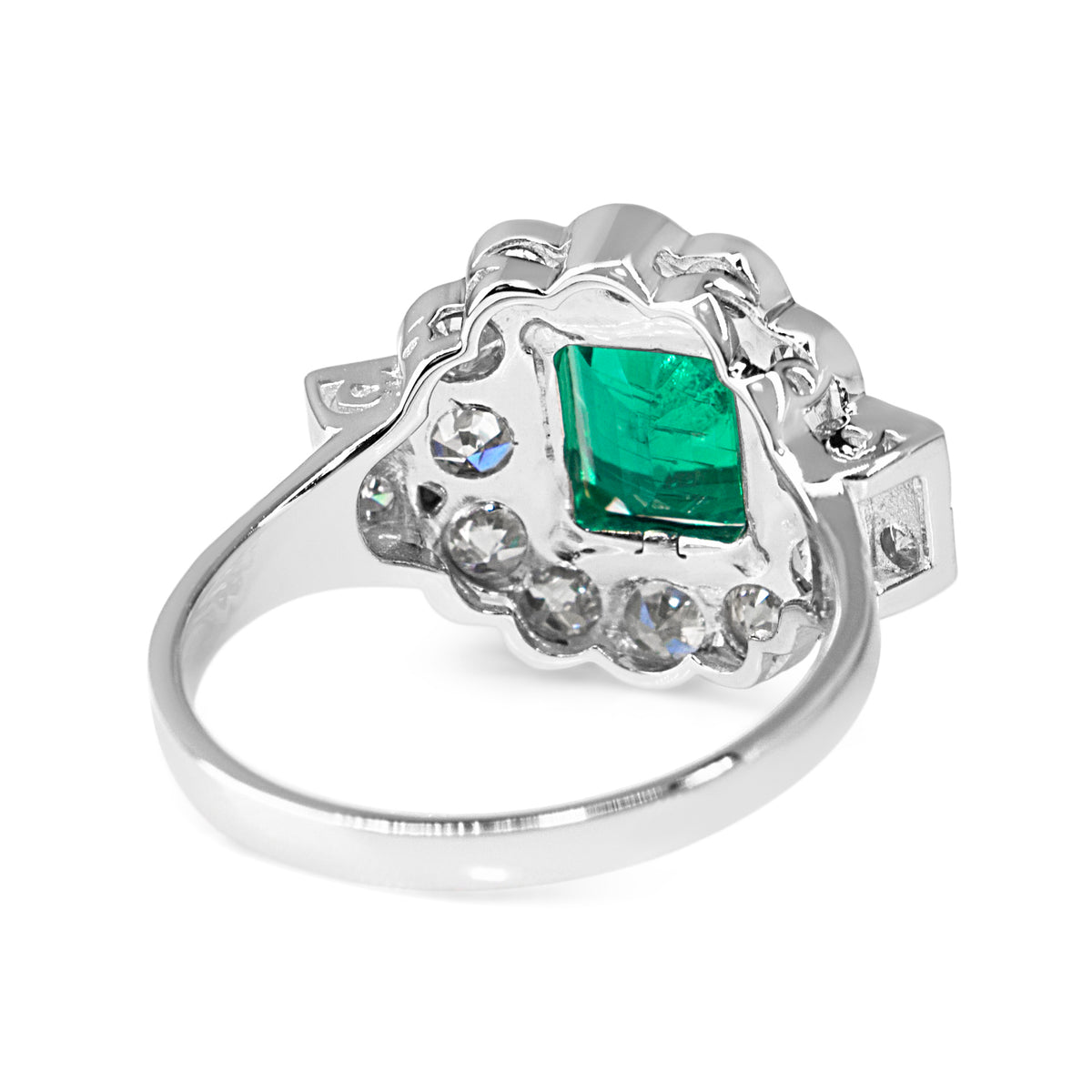 18ct White Gold Emerald and Old Cut Diamond Daisy Style Halo Ring