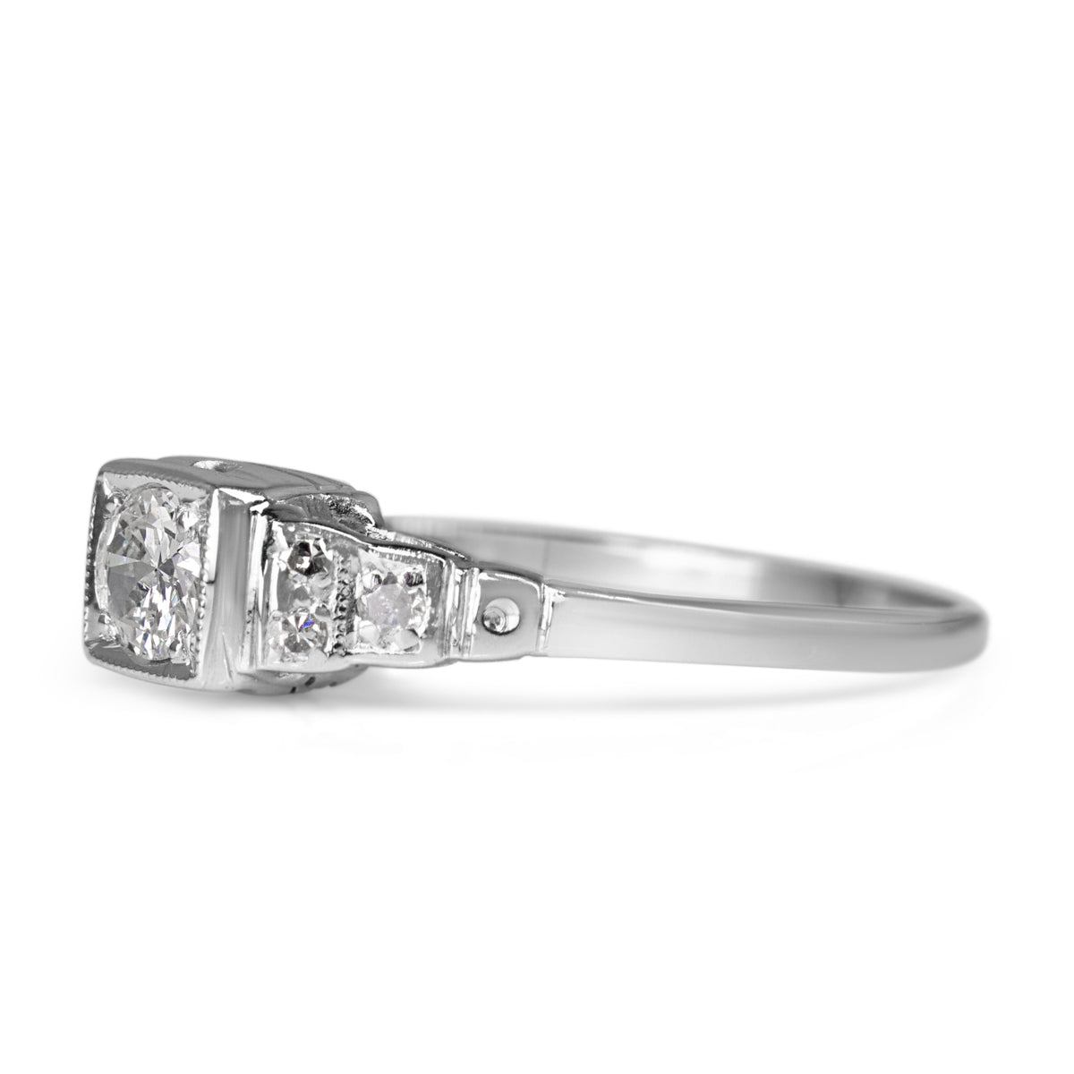 18ct White Gold Art Deco Old Cut Solitaire Ring