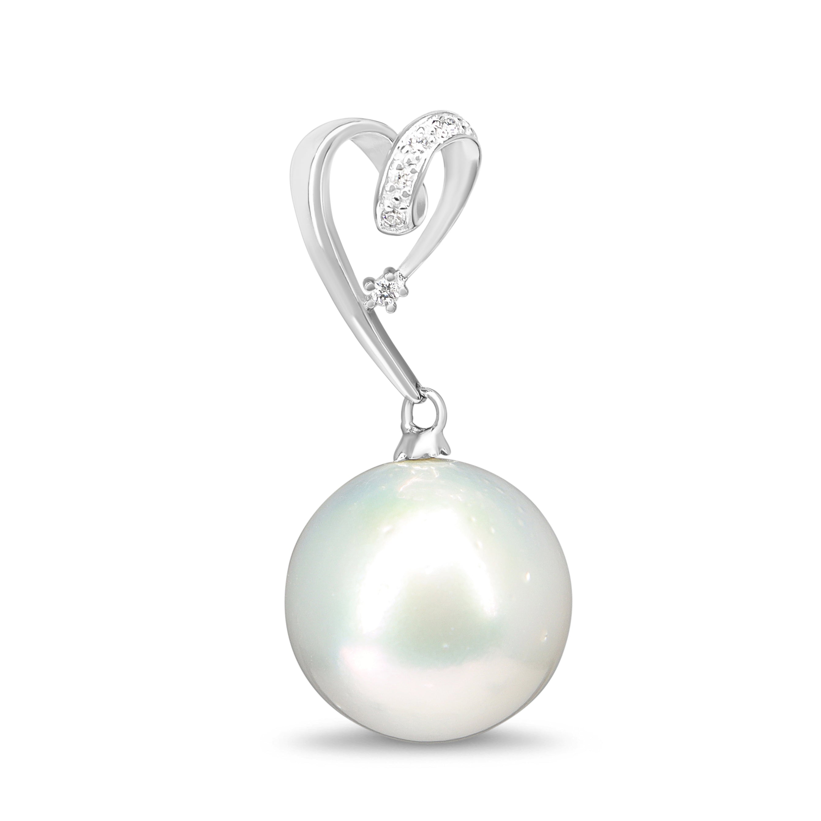 18ct White Gold 15.7mm South Sea Pearl and Heart Diamond Pendant