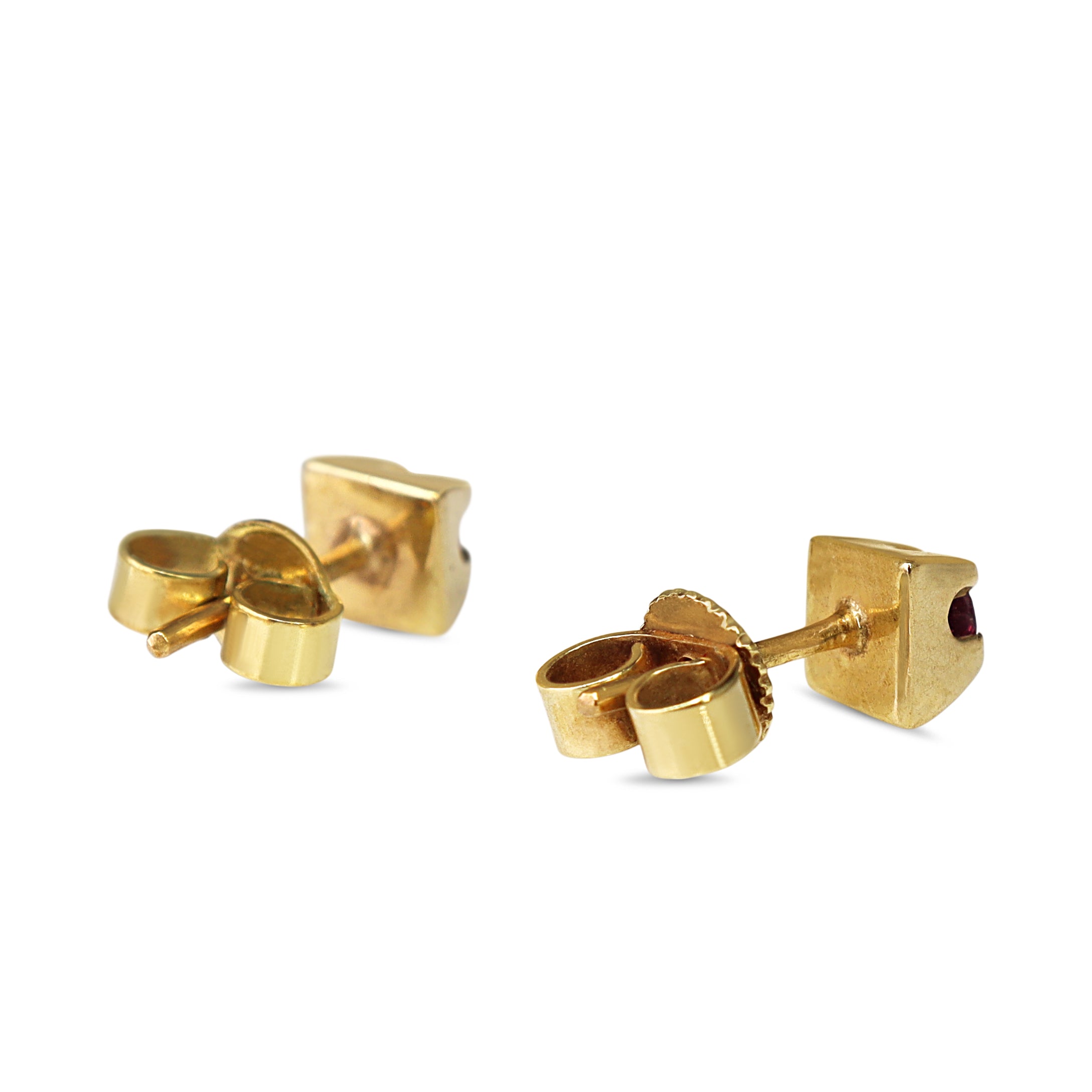 18ct Yellow Gold Vintage Ruby Stud Earrings