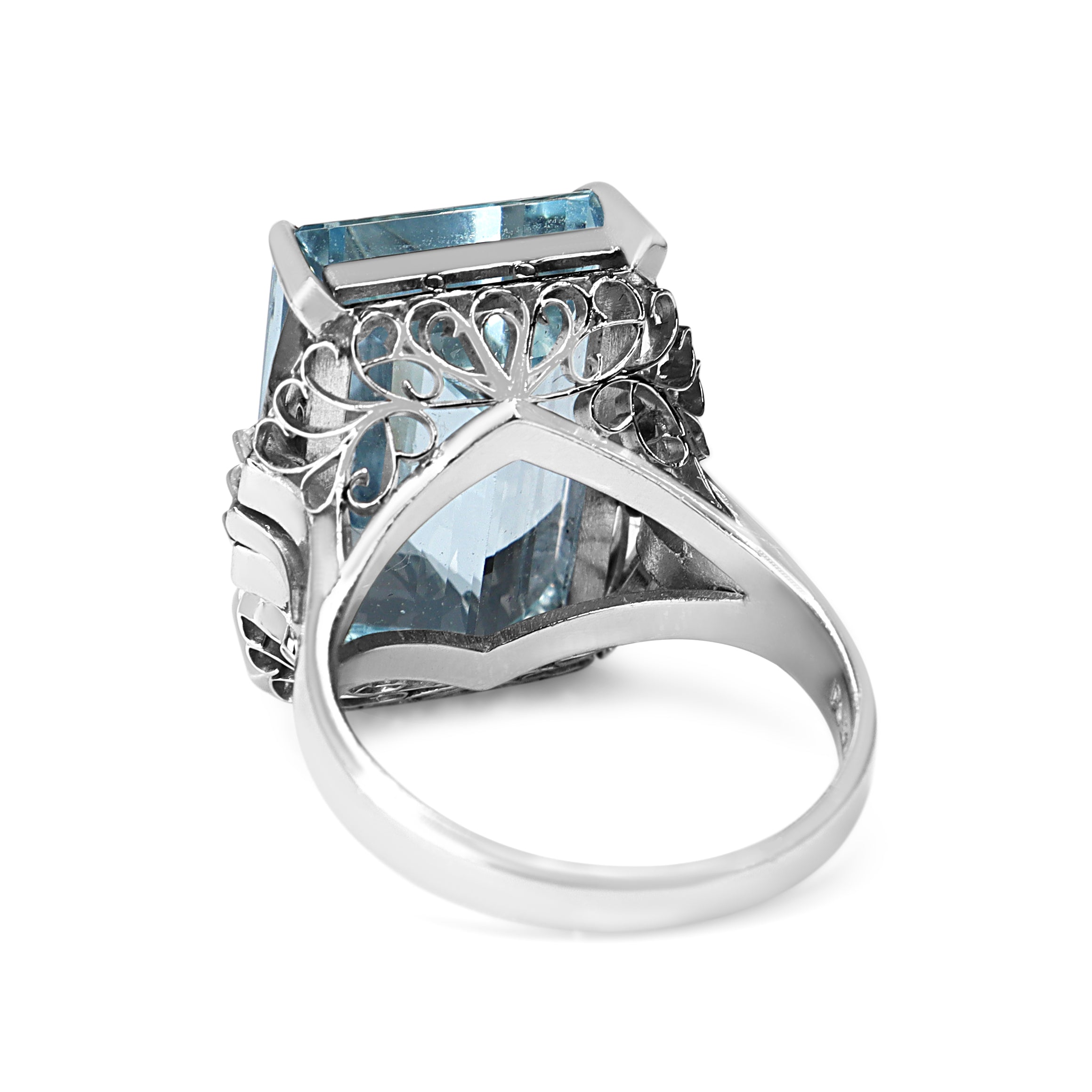 Platinum Aquamarine and Diamond Vintage Ring