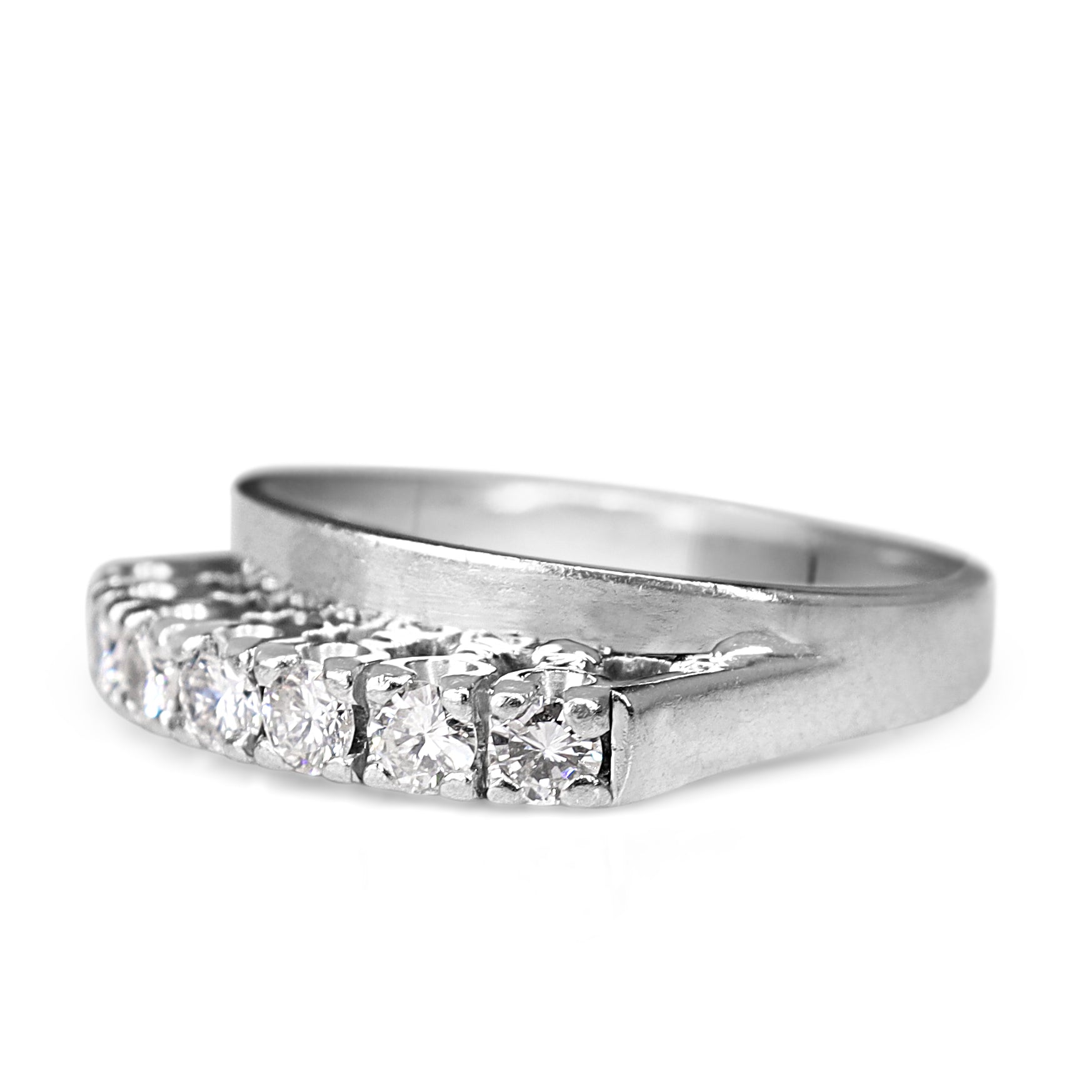 18ct White Gold and Platinum 7 Stone Diamond Ring