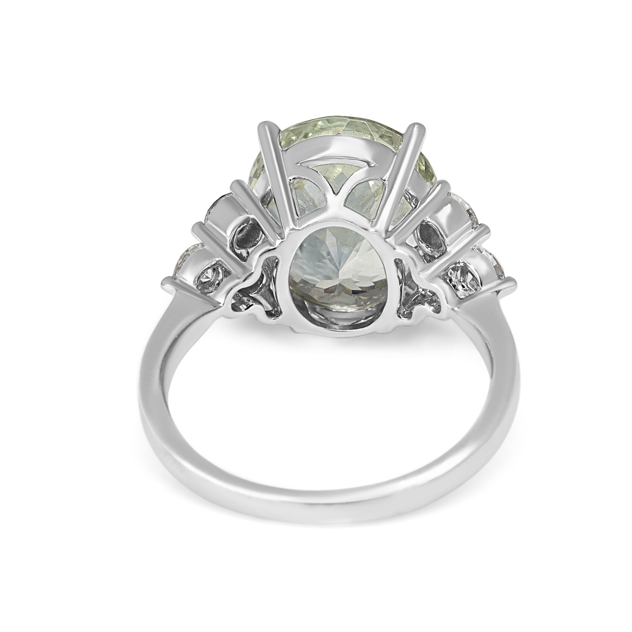 18ct White Gold Aquamarine and Diamond Ring