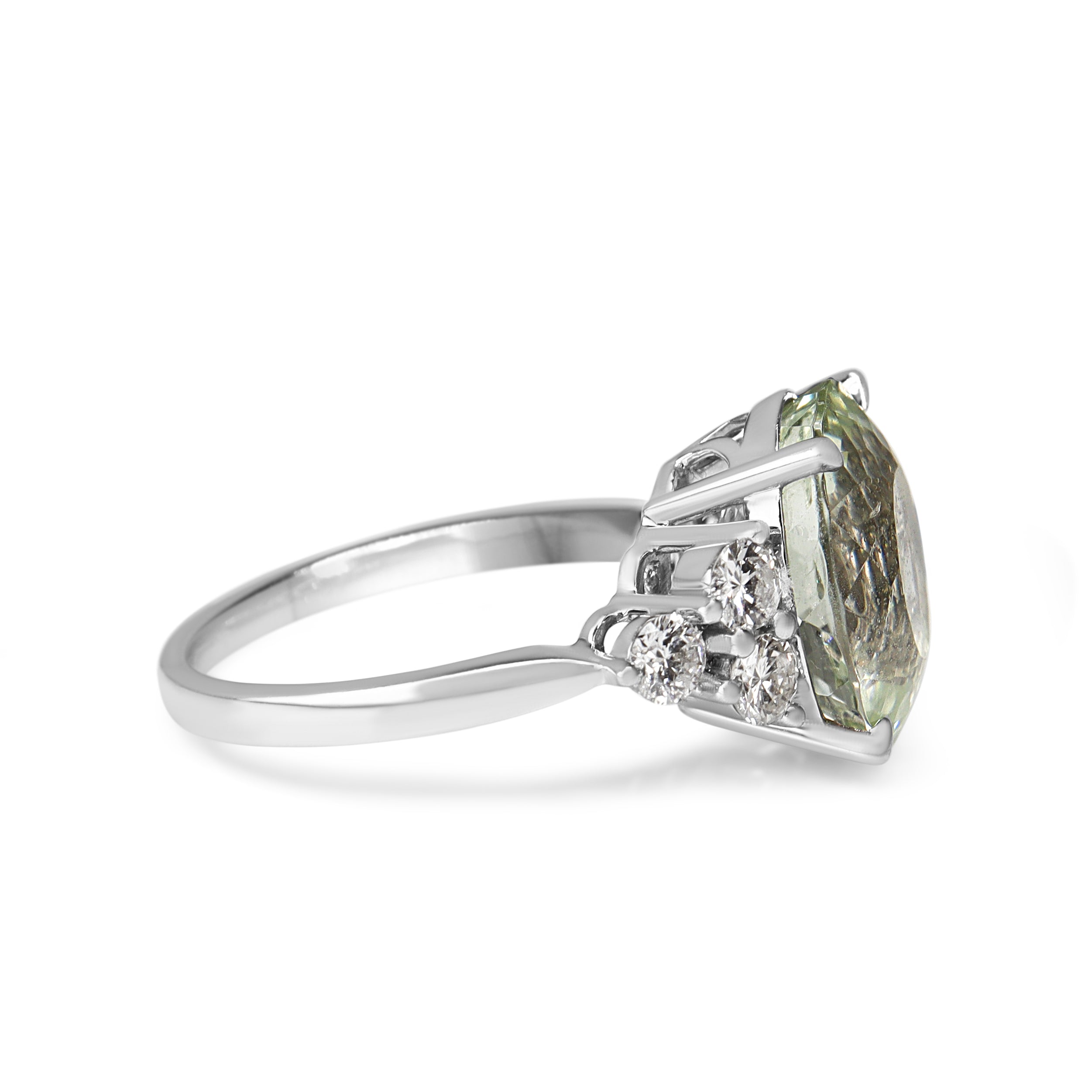 18ct White Gold Aquamarine and Diamond Ring