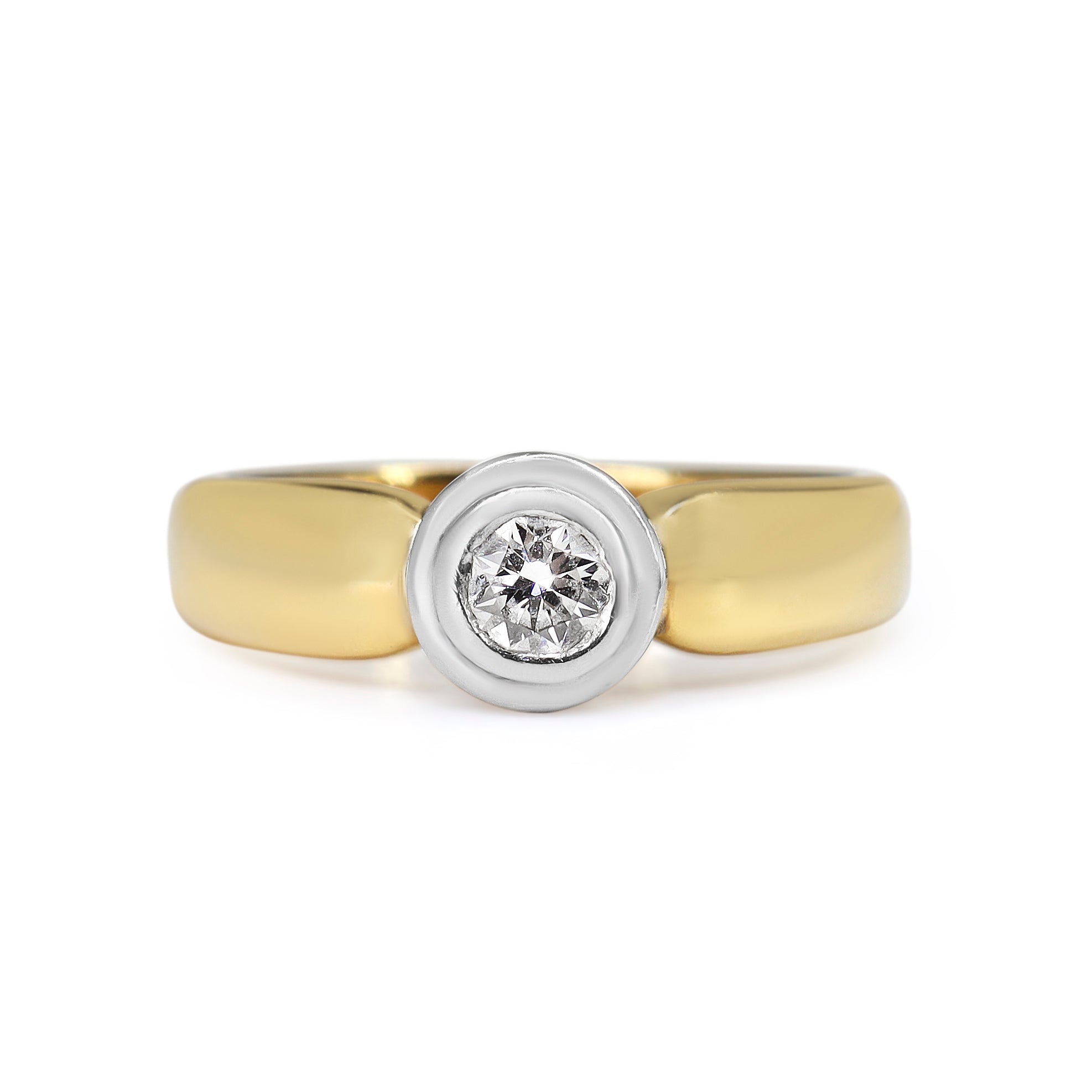 18ct Yellow and White Gold .20ct Diamond Bezel Ring