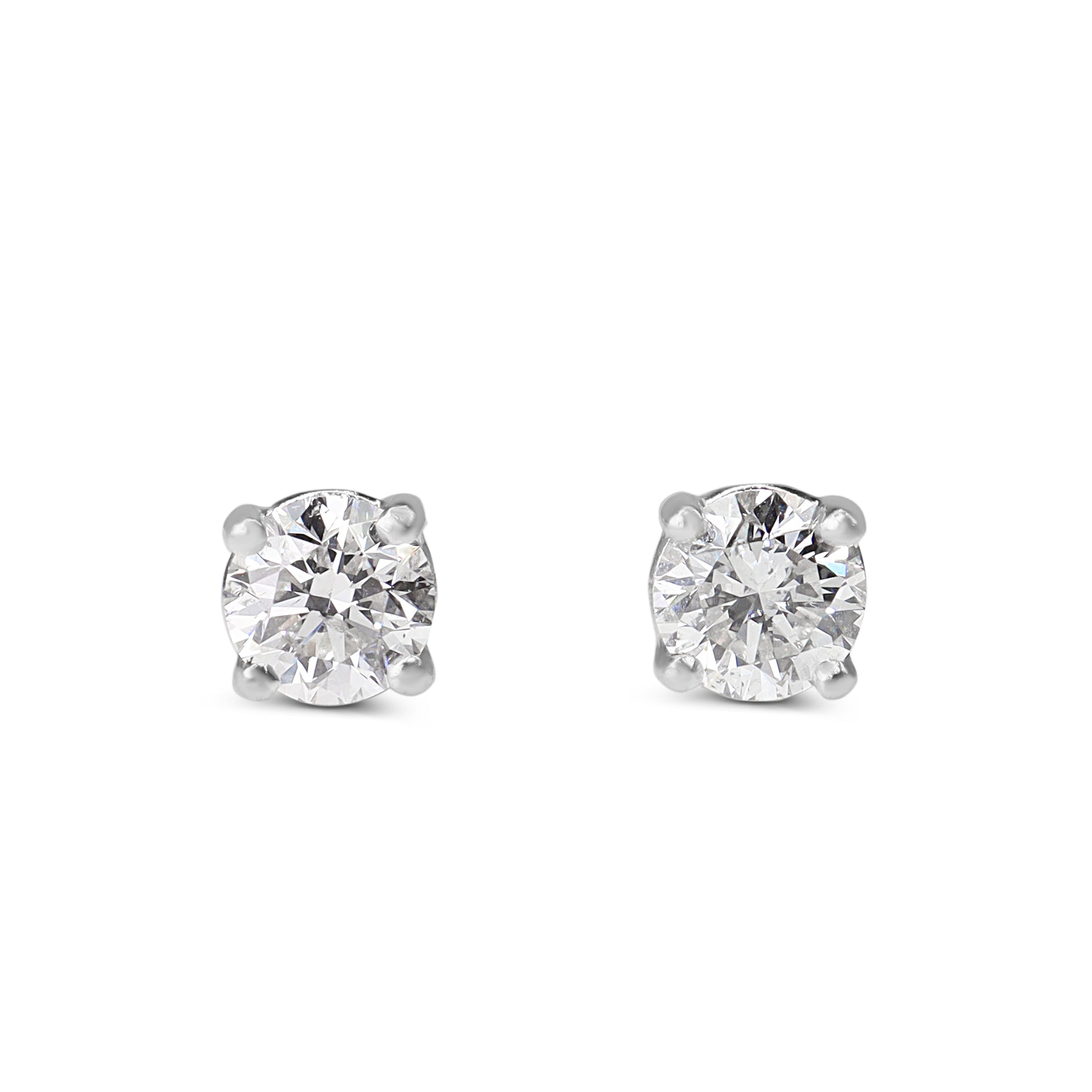 18ct White Gold 1.00ct Diamond Stud Earrings