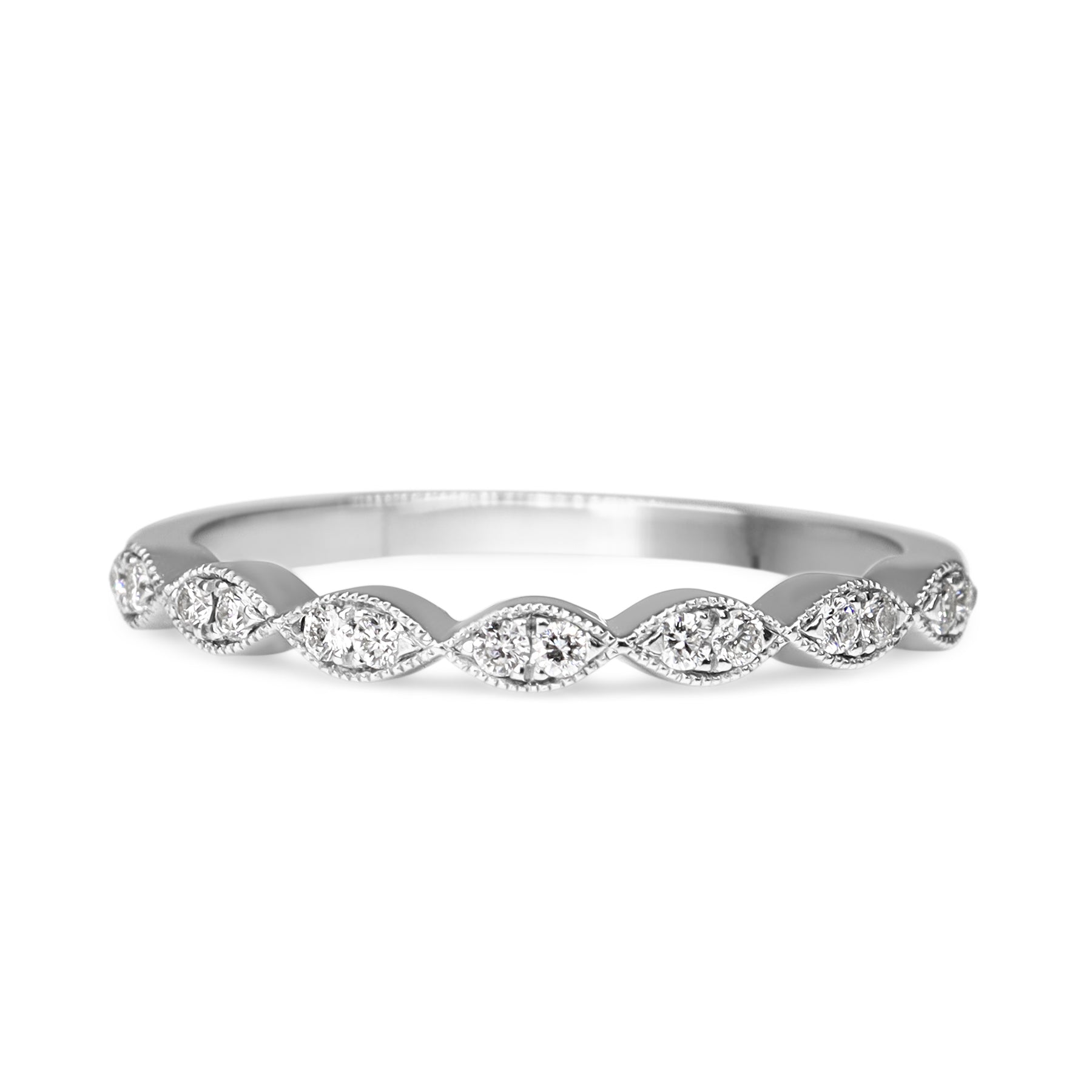 9ct White Gold Vintage Style Diamond Band Ring
