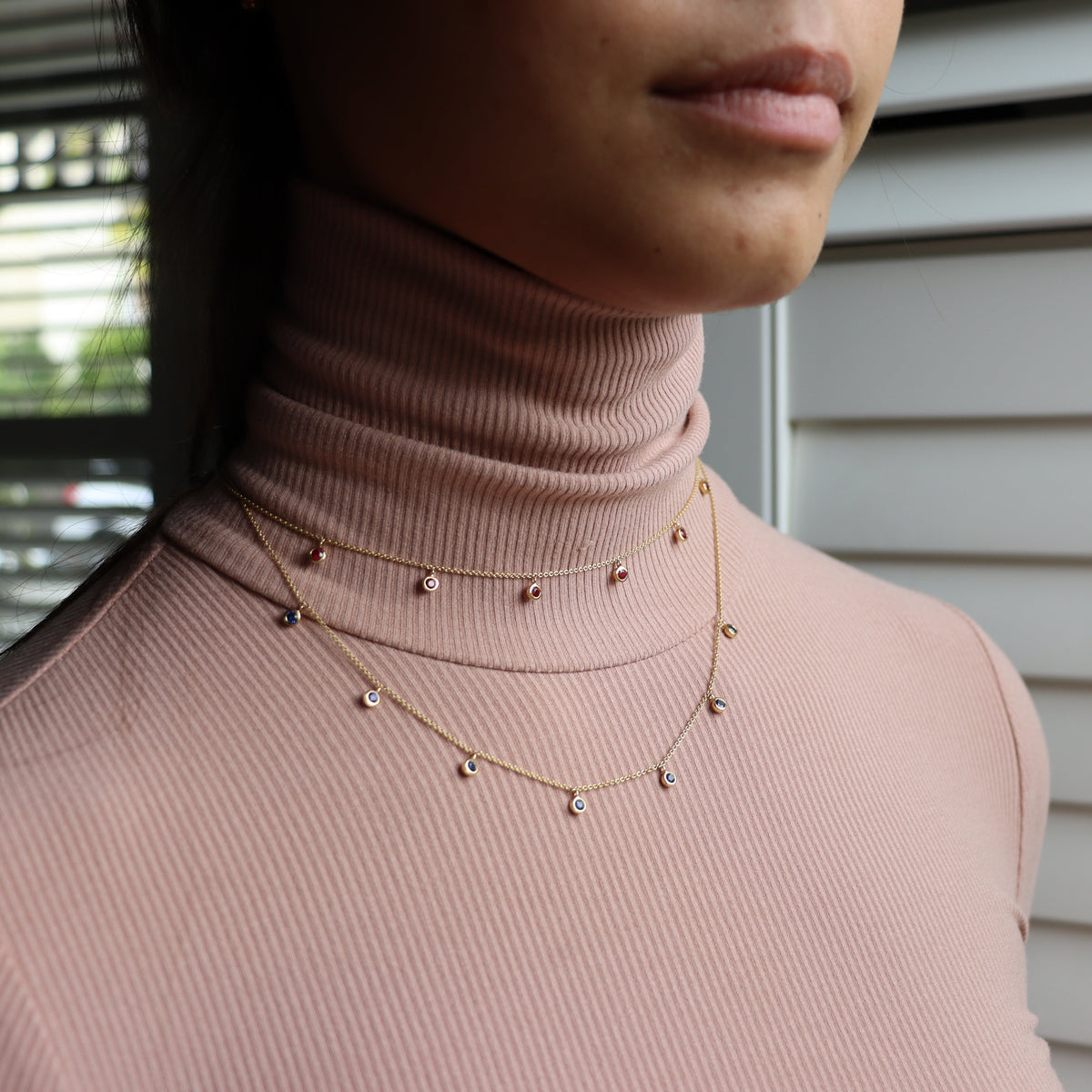 18ct Yellow Gold Sapphire Bezel Necklace