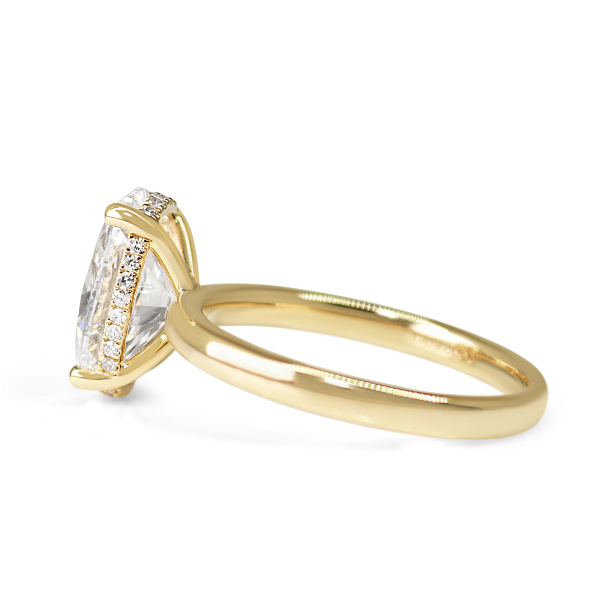 14ct Yellow Gold Lab Grown 2.53ct Oval Diamond Solitaire Ring
