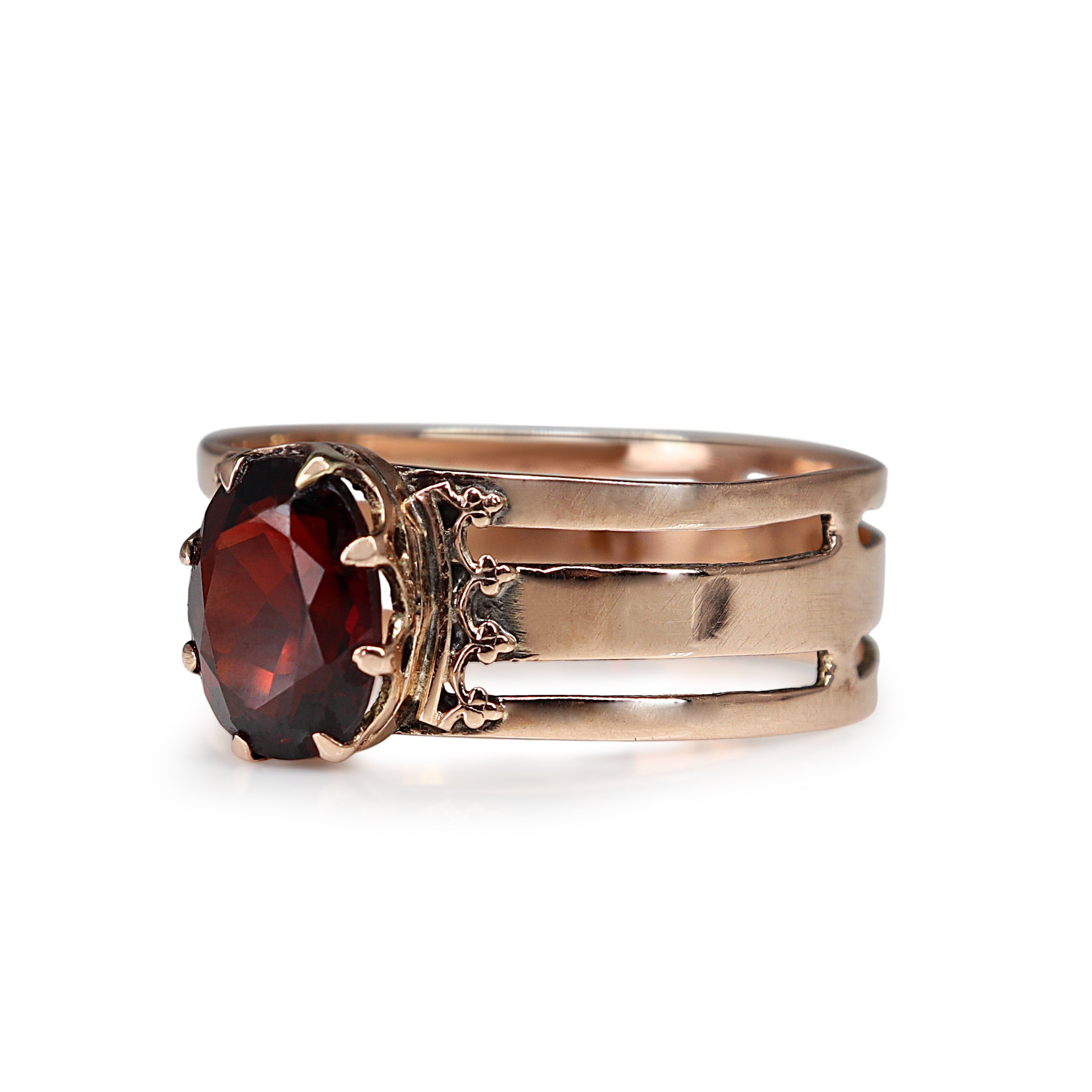 9ct Rose Gold Antique Garnet Ring
