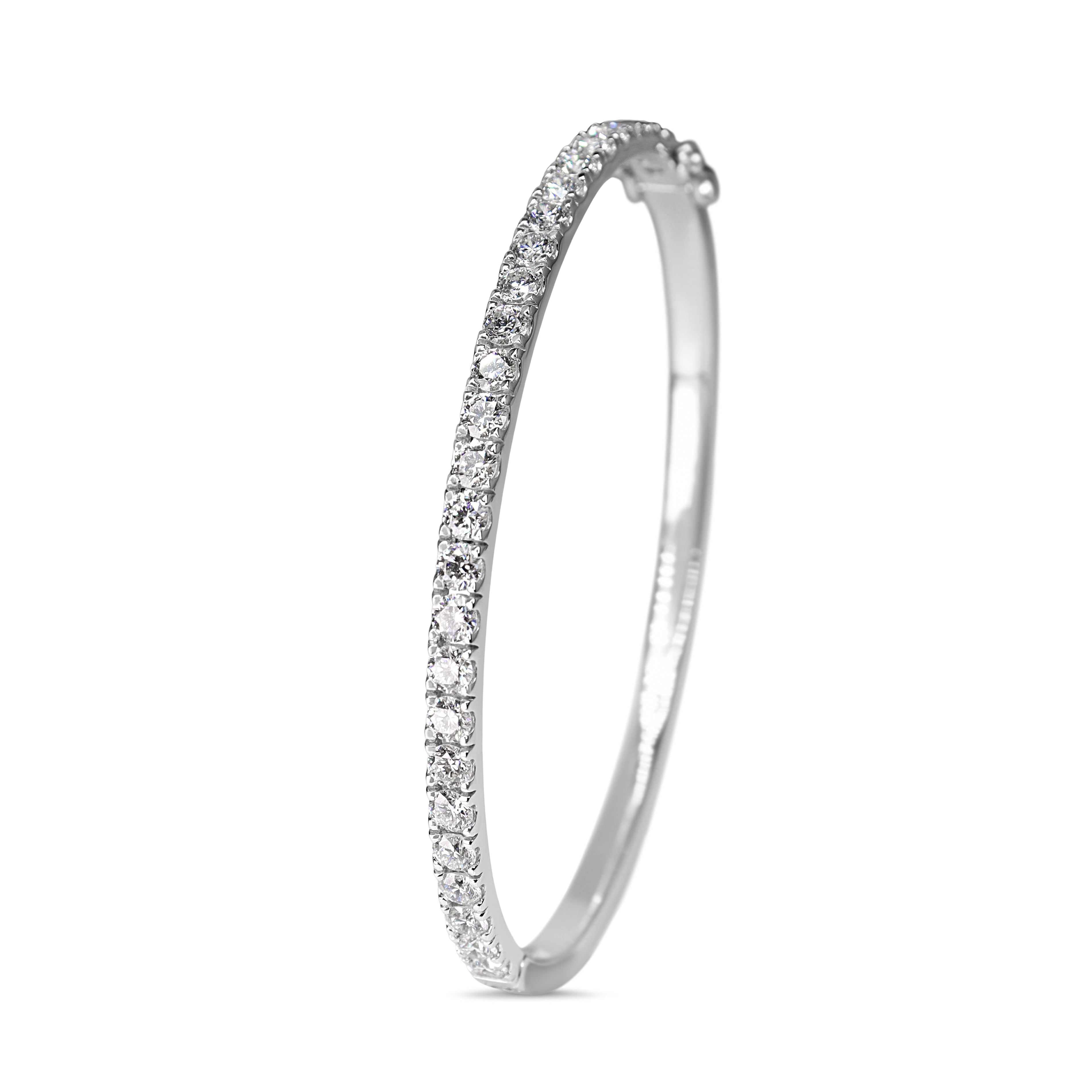 9ct White Gold 3.10ct Diamond Bangle