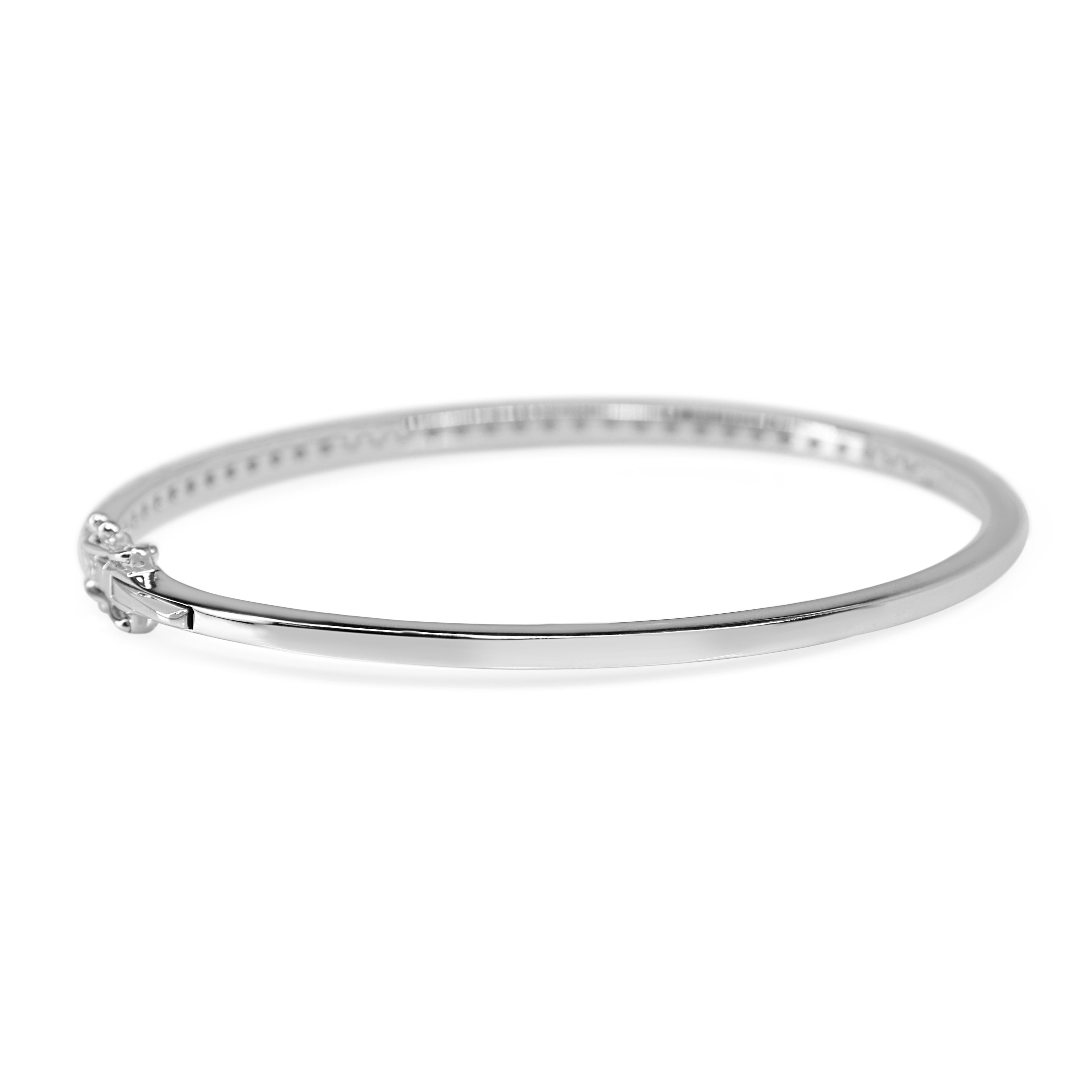 9ct Yellow Gold 1.55ct Diamond Hinged Bangle