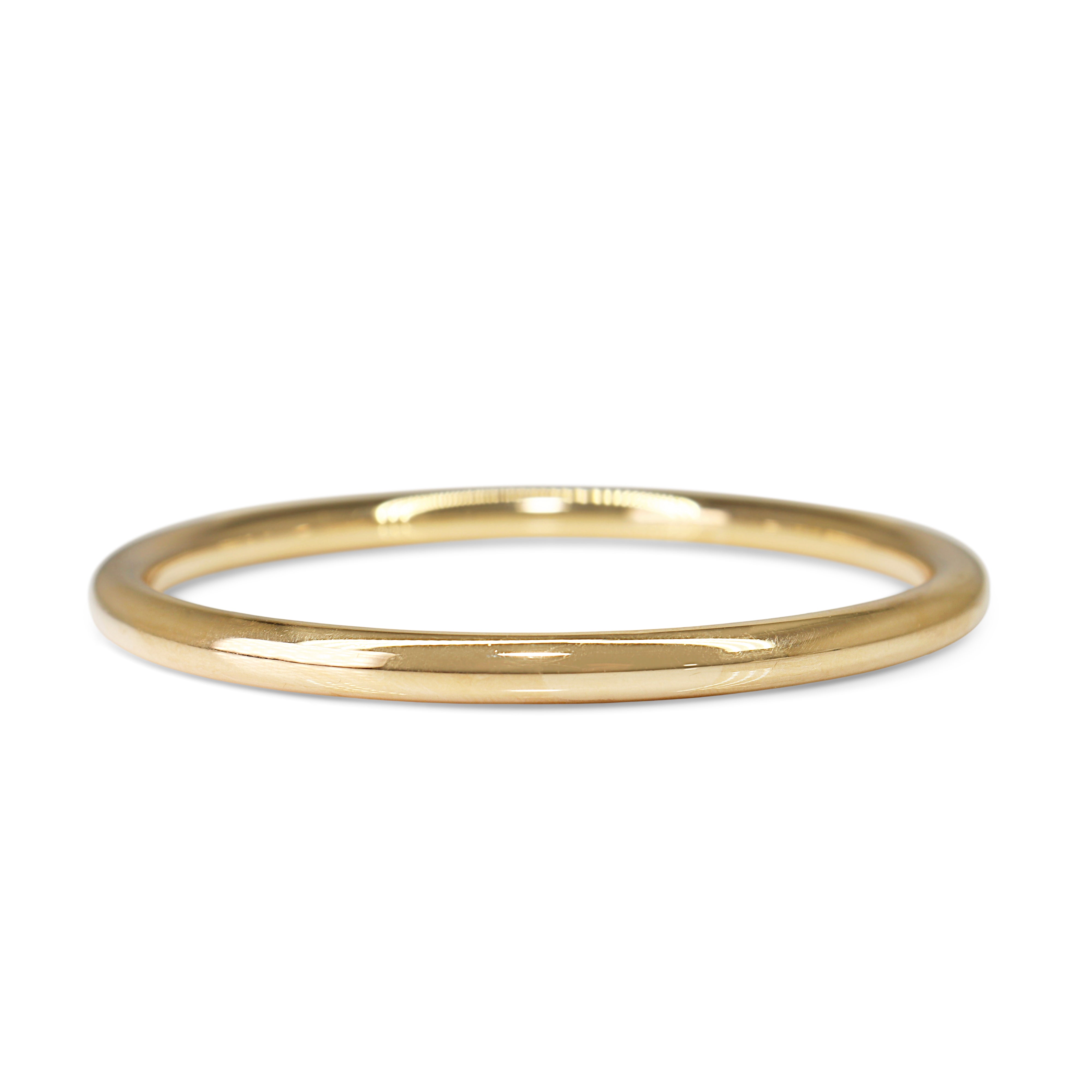9ct Yellow Gold All Round Golf Bangle