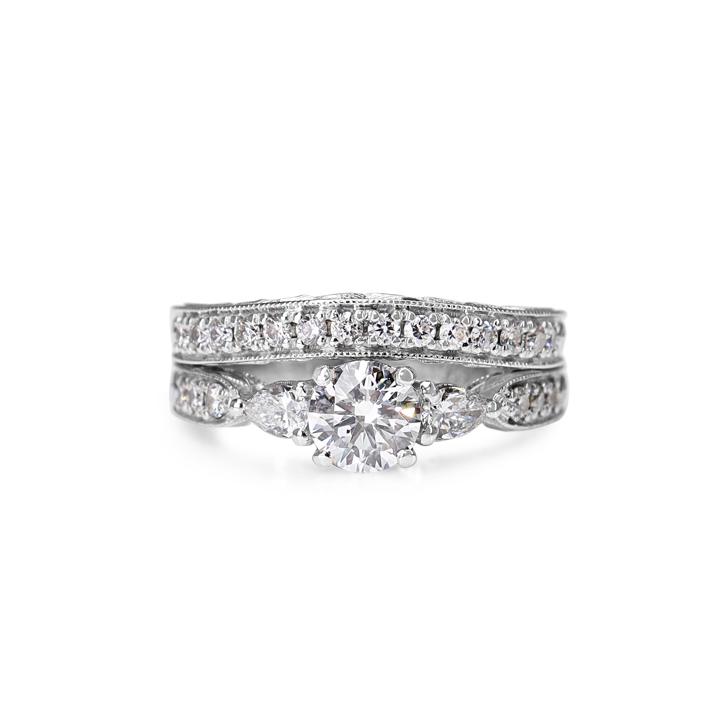 18ct White Gold Fitted / Curved Diamond Band Ring with Etched Sides