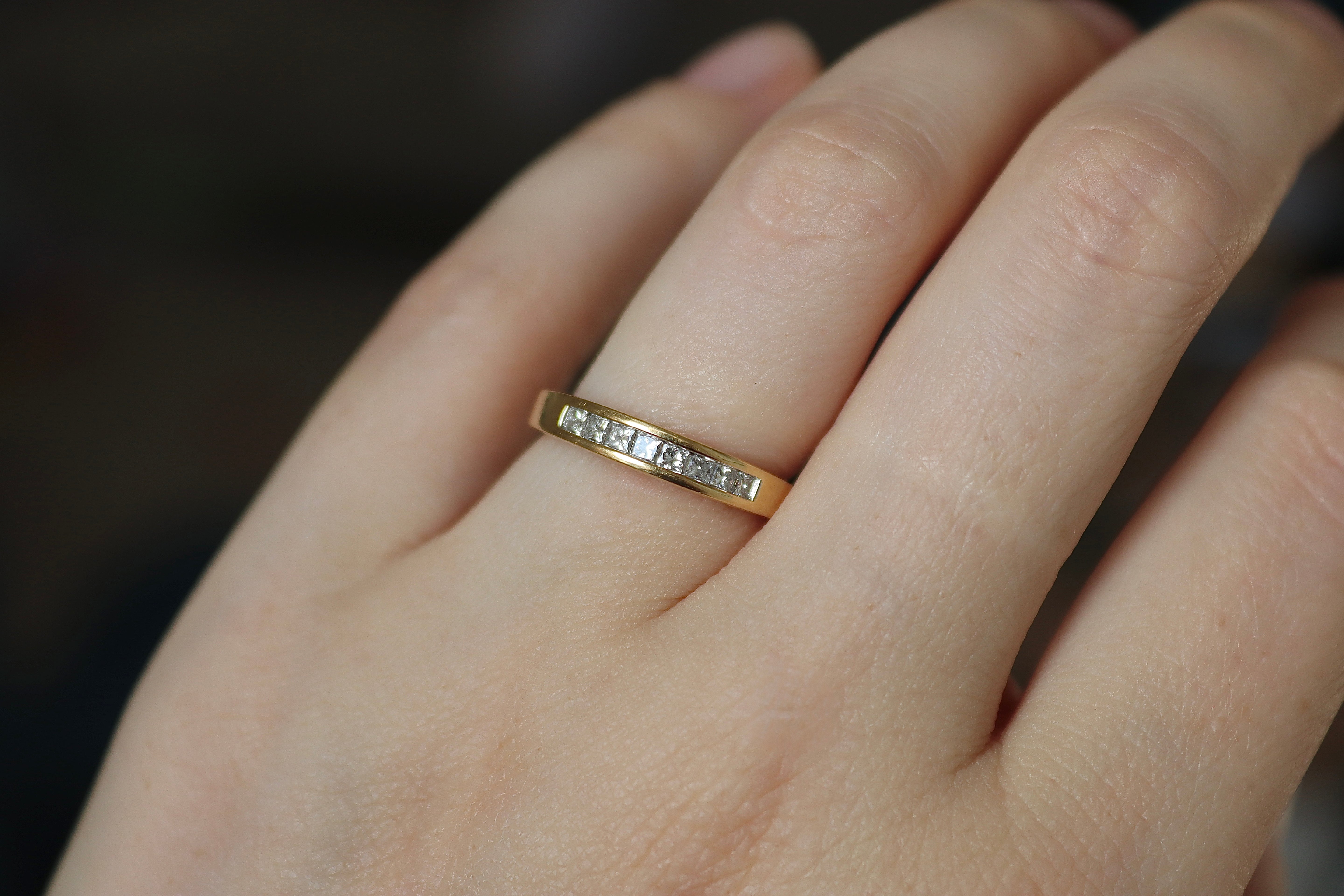 Luxury 18ct yellow gold channel set ring with square Carré cut natural diamonds