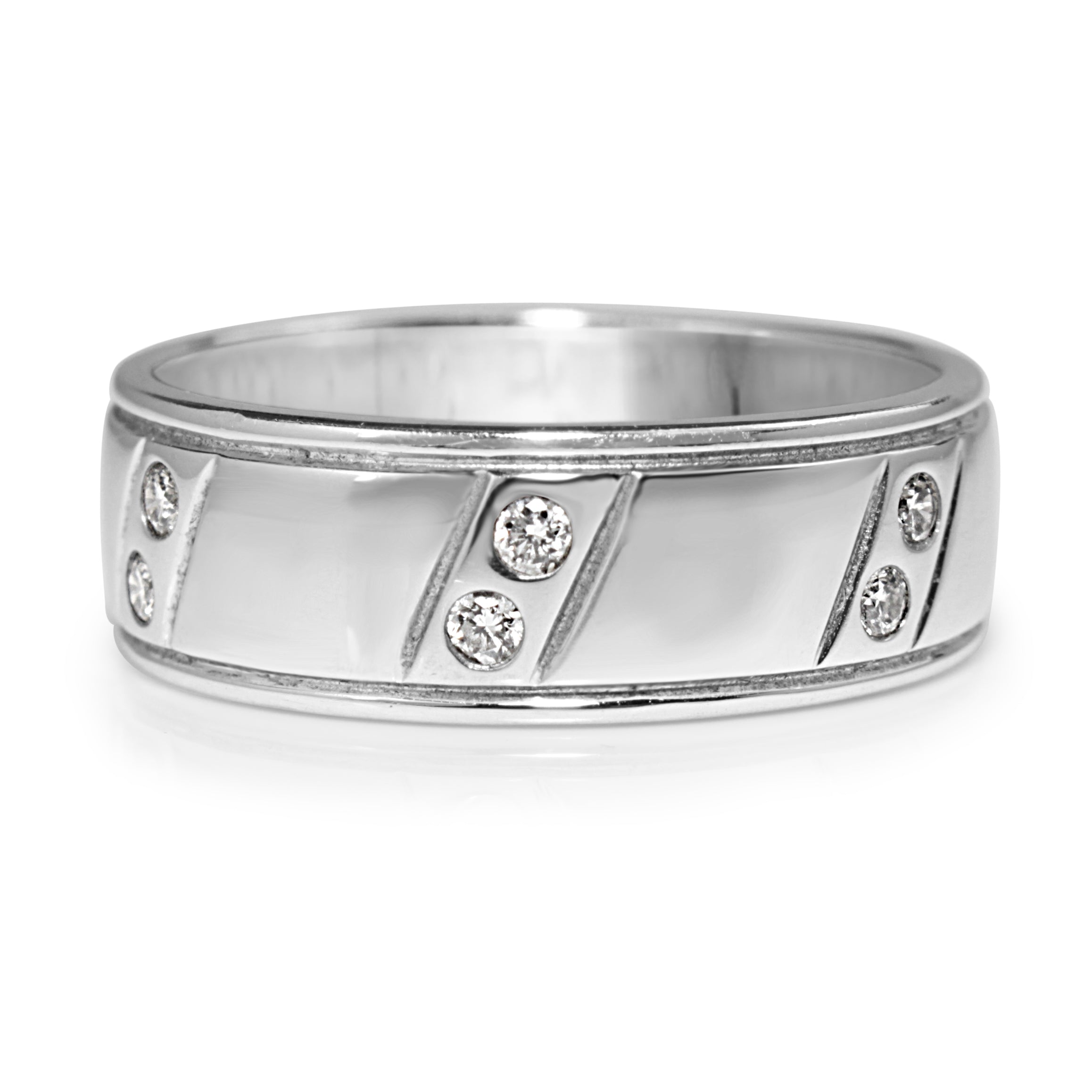 Front view of 18ct white gold men’s diamond band with round diamonds set across the wide band