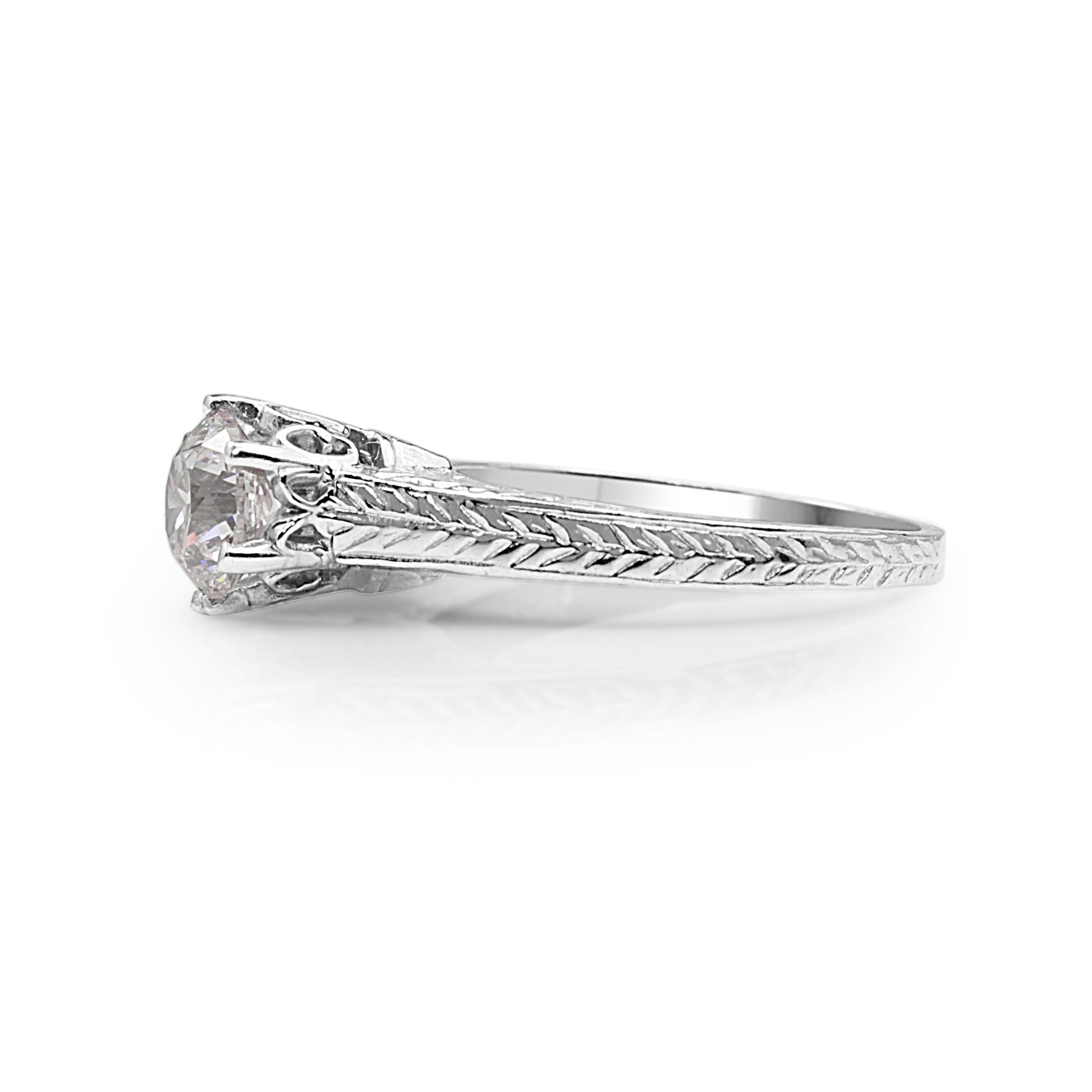 18ct White Gold Antique Style Diamond Solitaire Ring