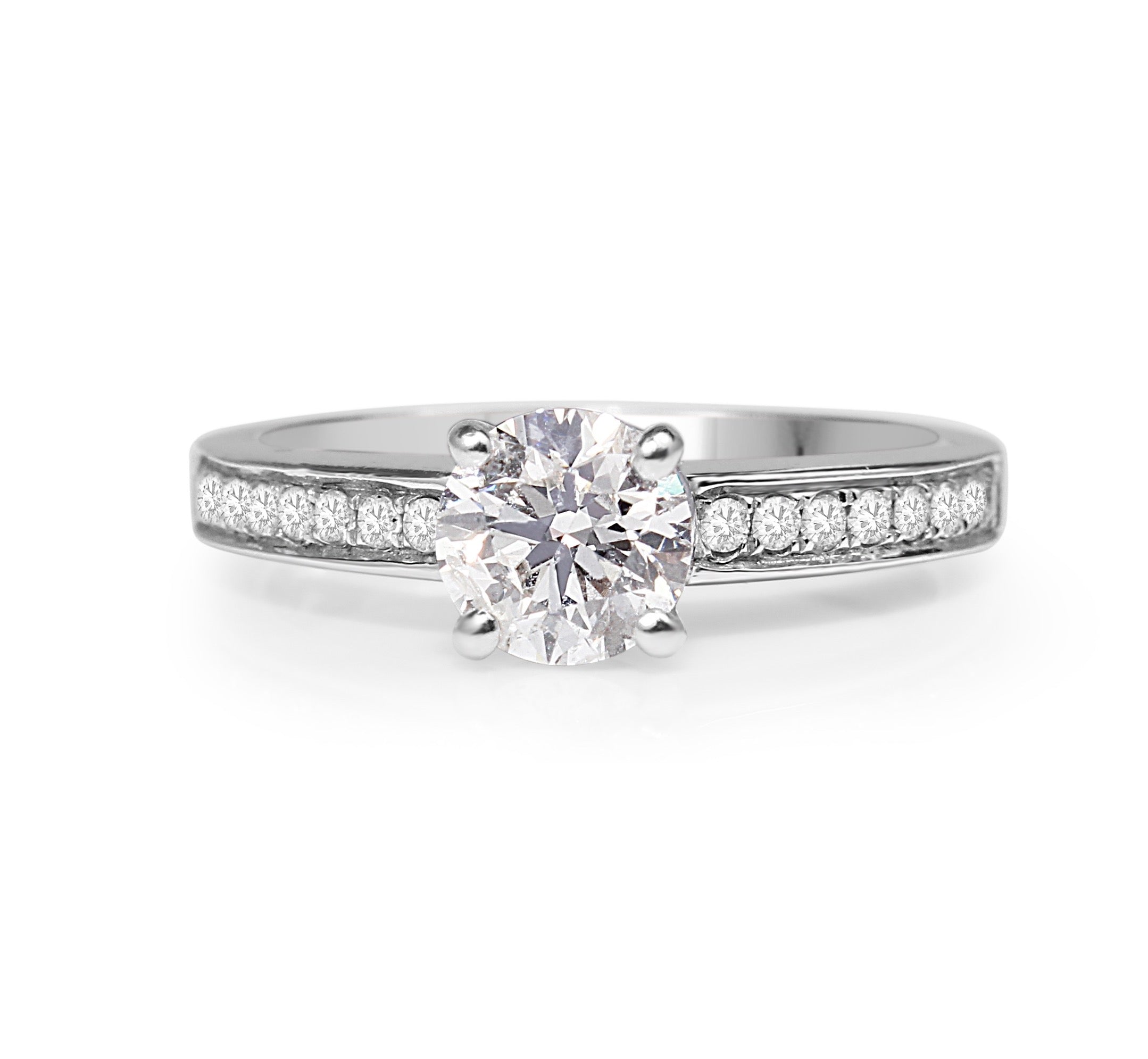 18ct-white-gold-diamond-solitaire-engagement-ring