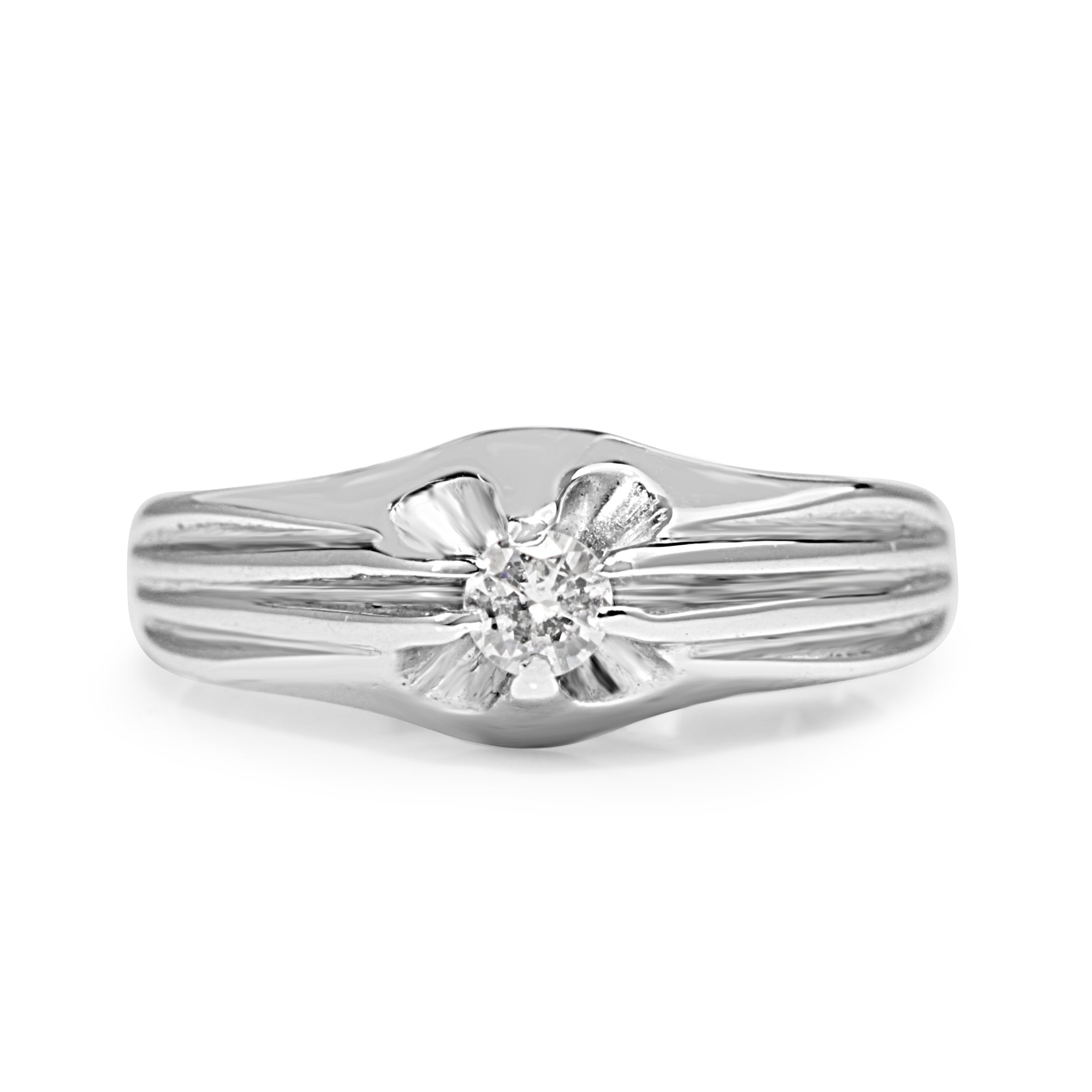 14ct White Gold Vintage Diamond Ring