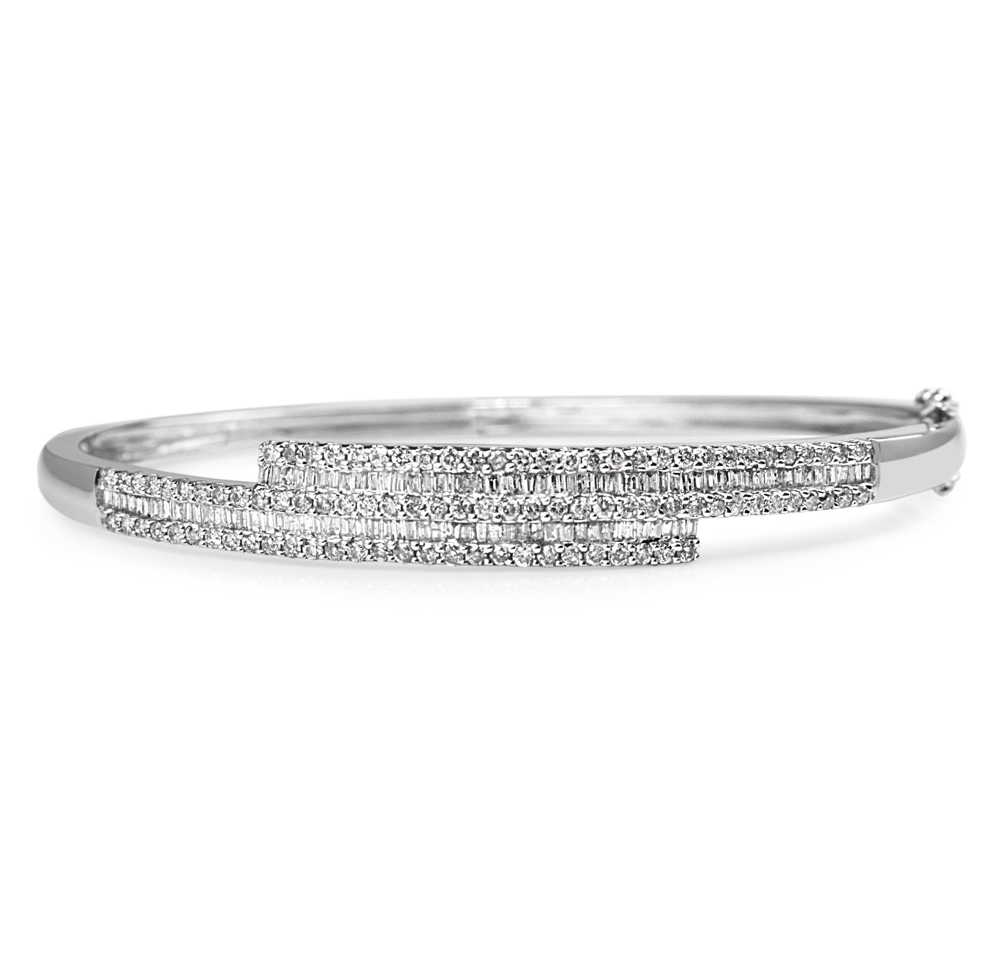 18ct White Gold Baguette and Round Diamond Bangle