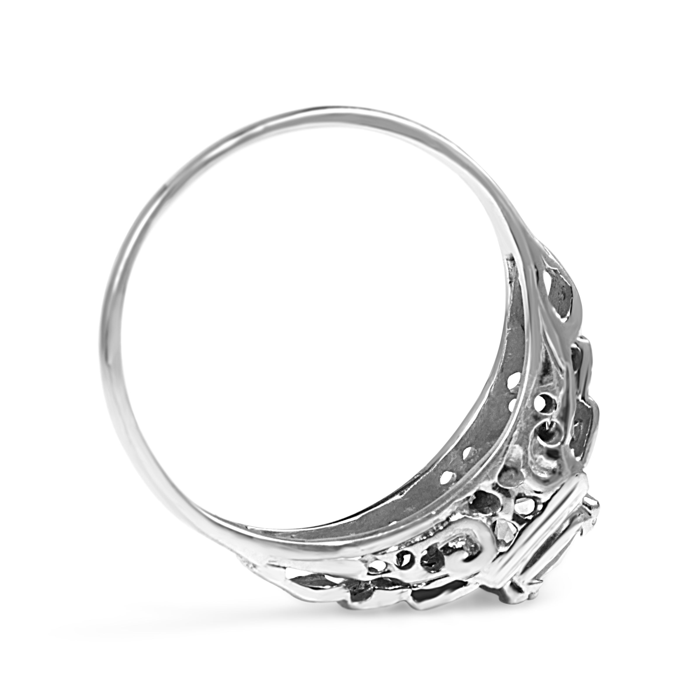 18ct White Gold Art Deco Old Cut Diamond Ring