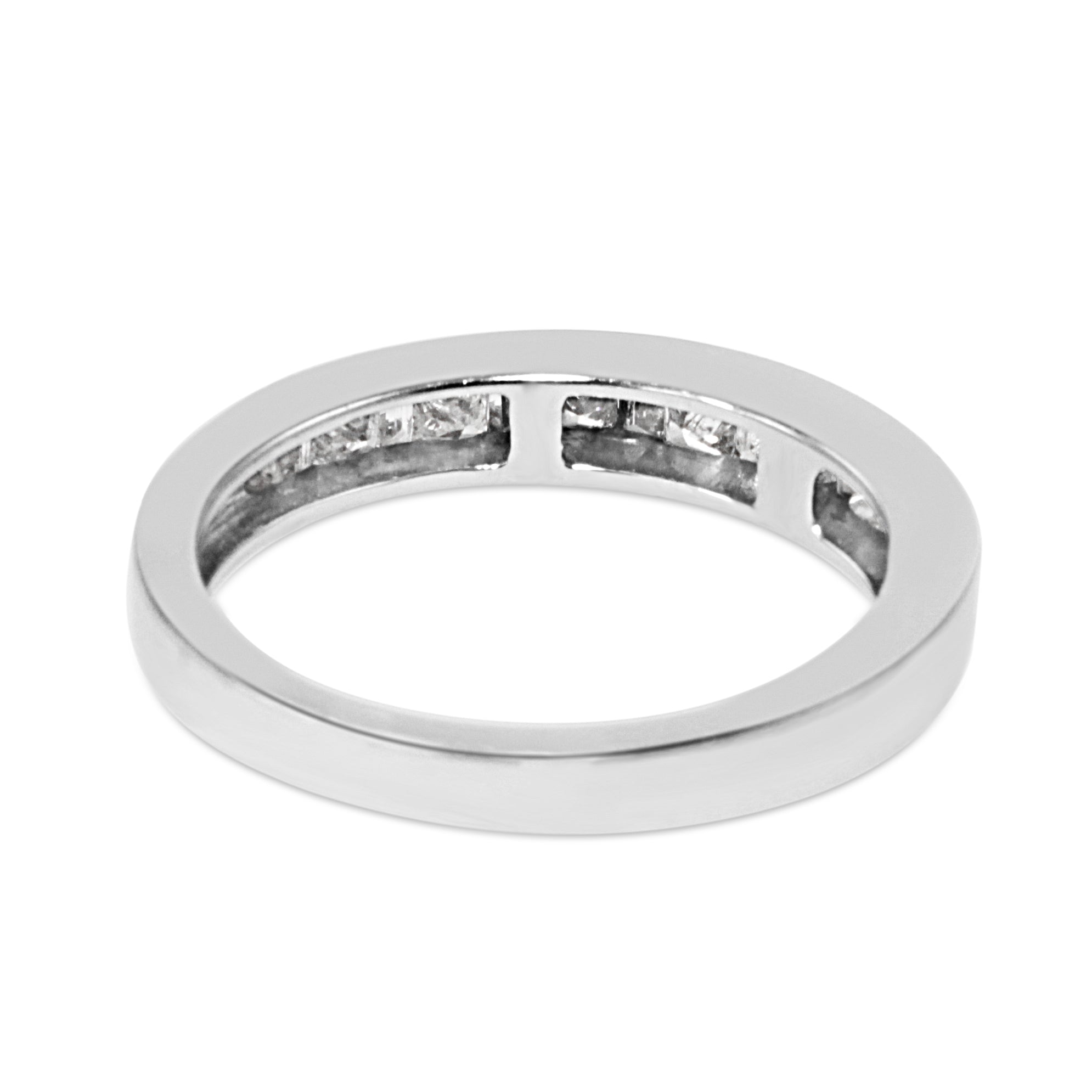 14ct White Gold Princess and Baguette Cut Diamond Band Ring