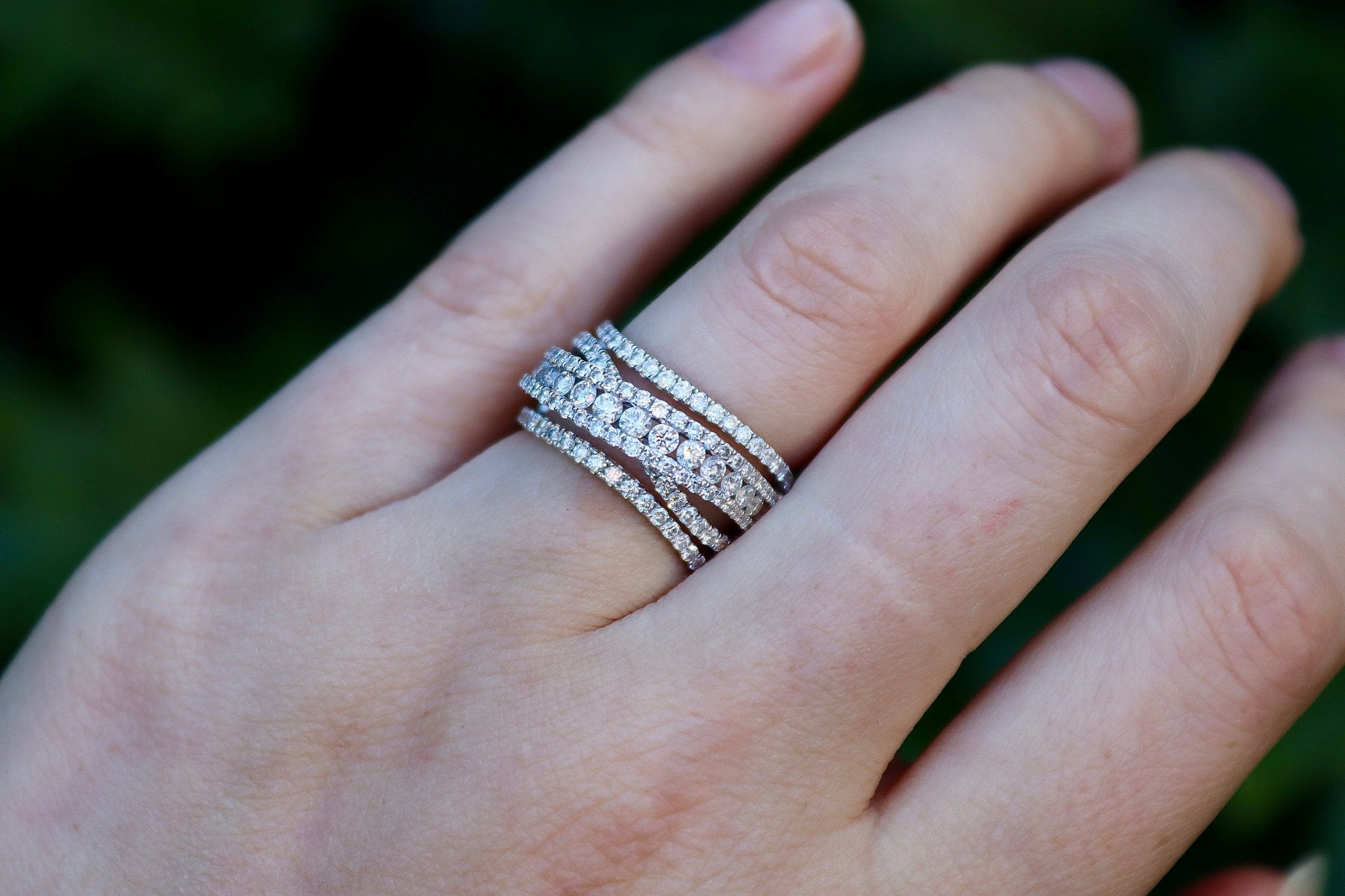 1.76ct natural diamond statement ring in 18ct white gold