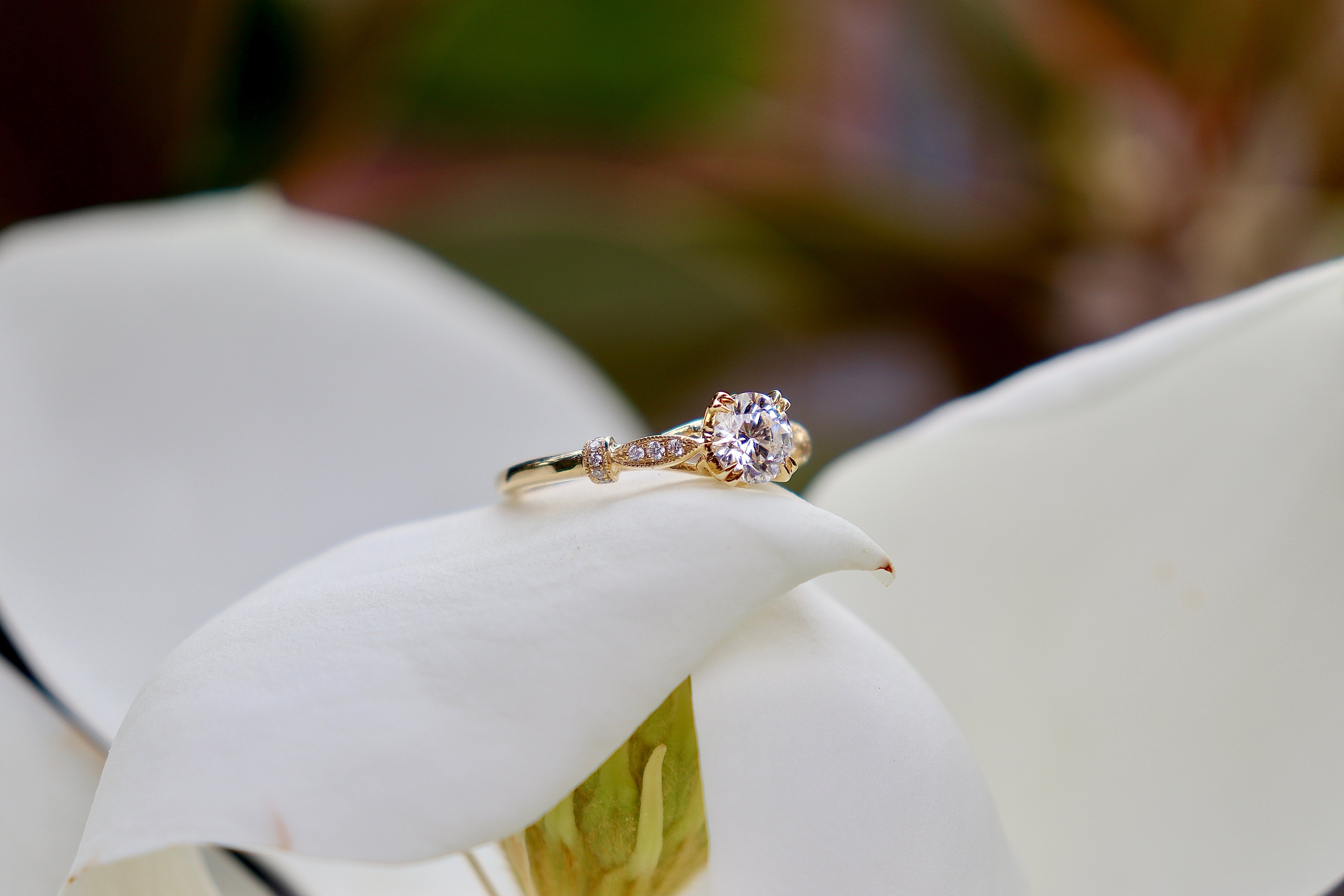 18ct Yellow Gold Vintage Style Diamond Solitaire Ring