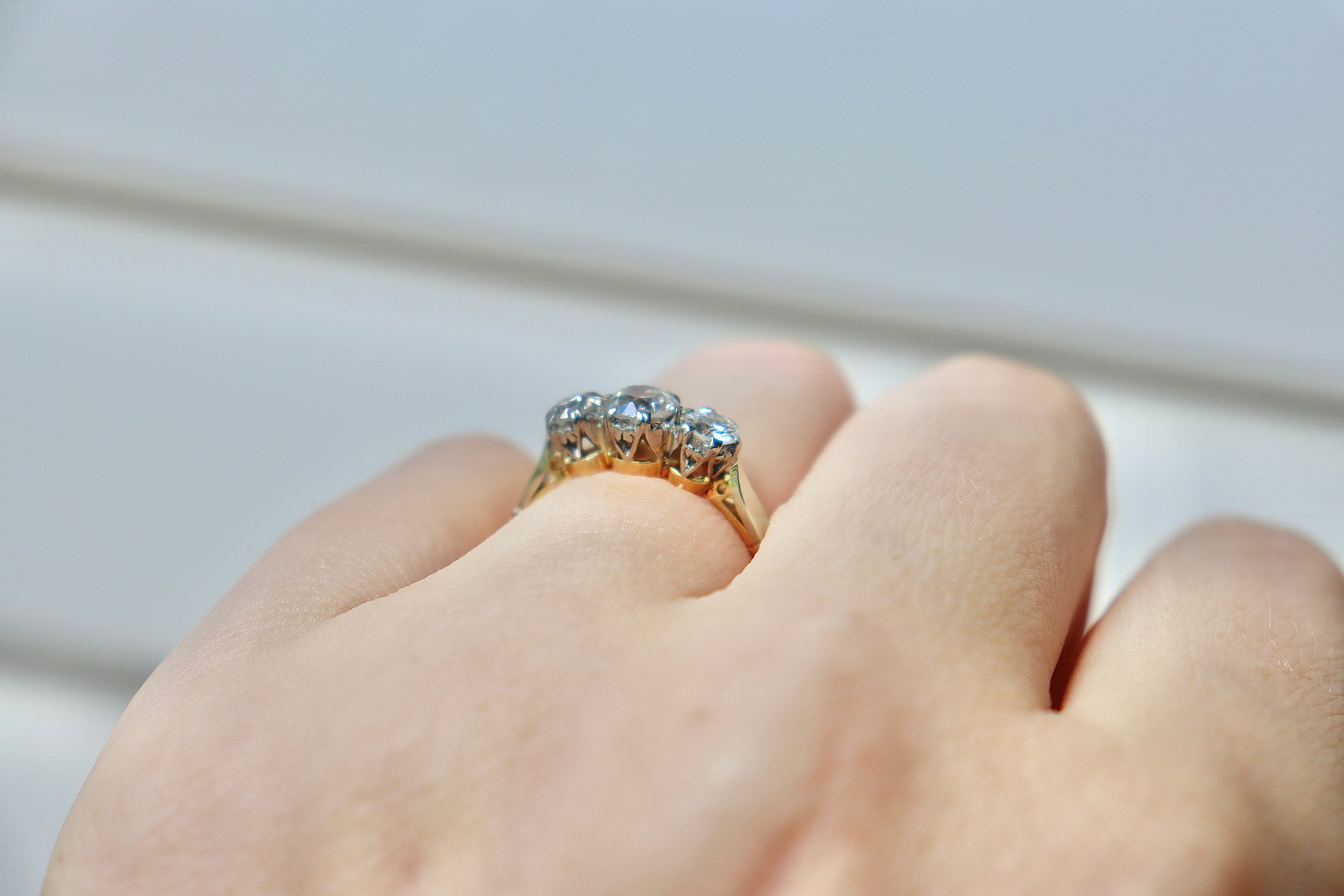 18ct and Platinum Antique Old Cut 3 Stone Diamond Ring