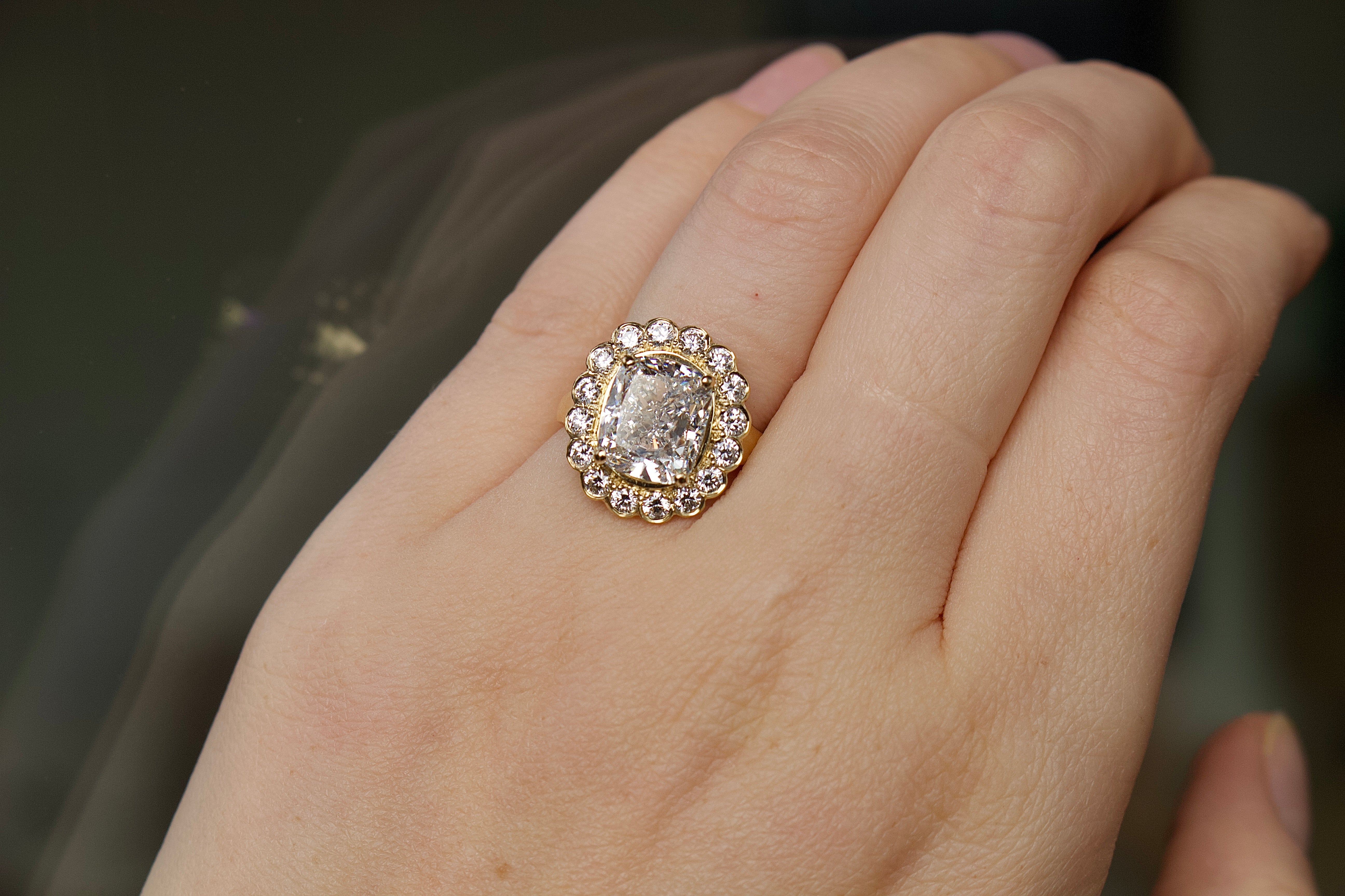 18ct Yellow Gold Lab Grown 5.03ct Cushion Cut Diamond Daisy Ring