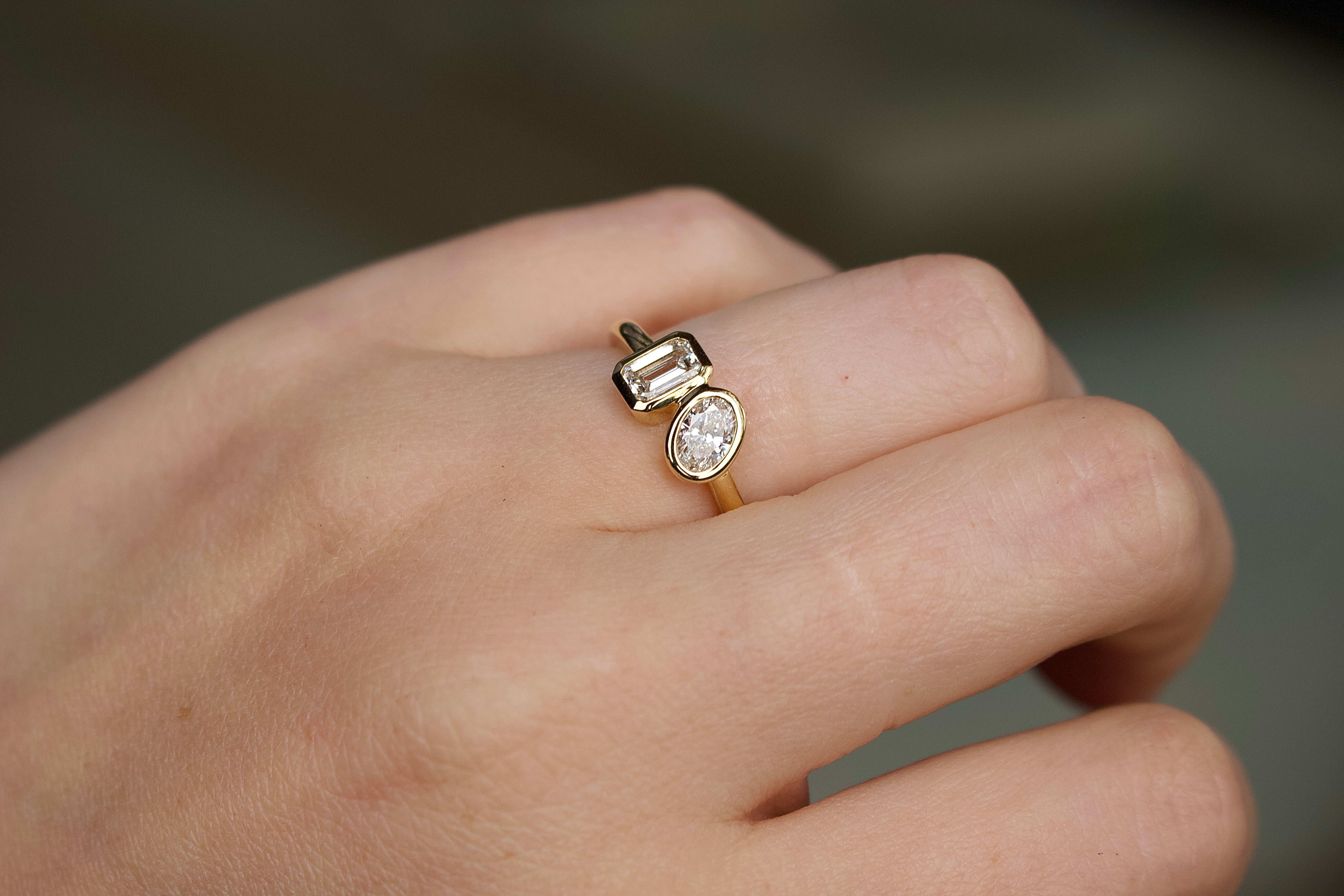 18ct Yellow Gold Emerald and Oval Cut Bezel Set Diamond Moi Et Toi Ring