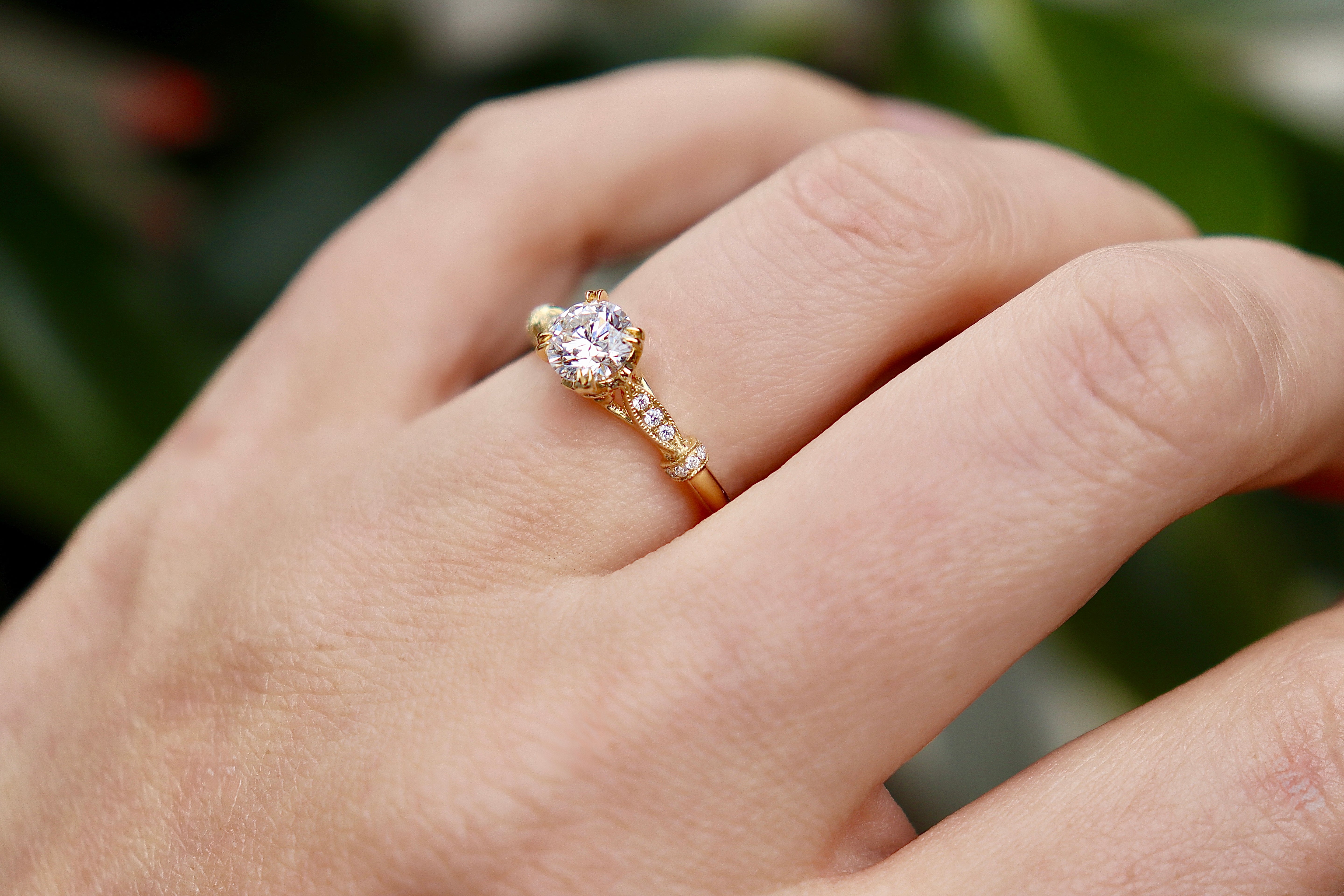 18ct Yellow Gold Vintage Style Diamond Solitaire Ring