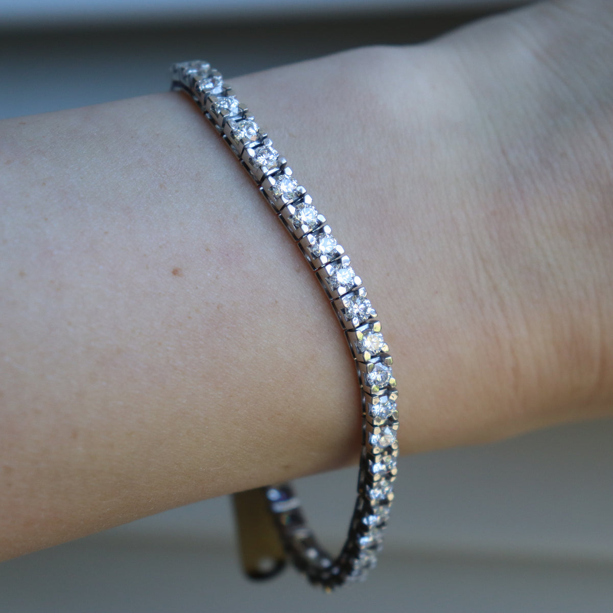 18ct White Gold 6.30ct Diamond Tennis Bracelet