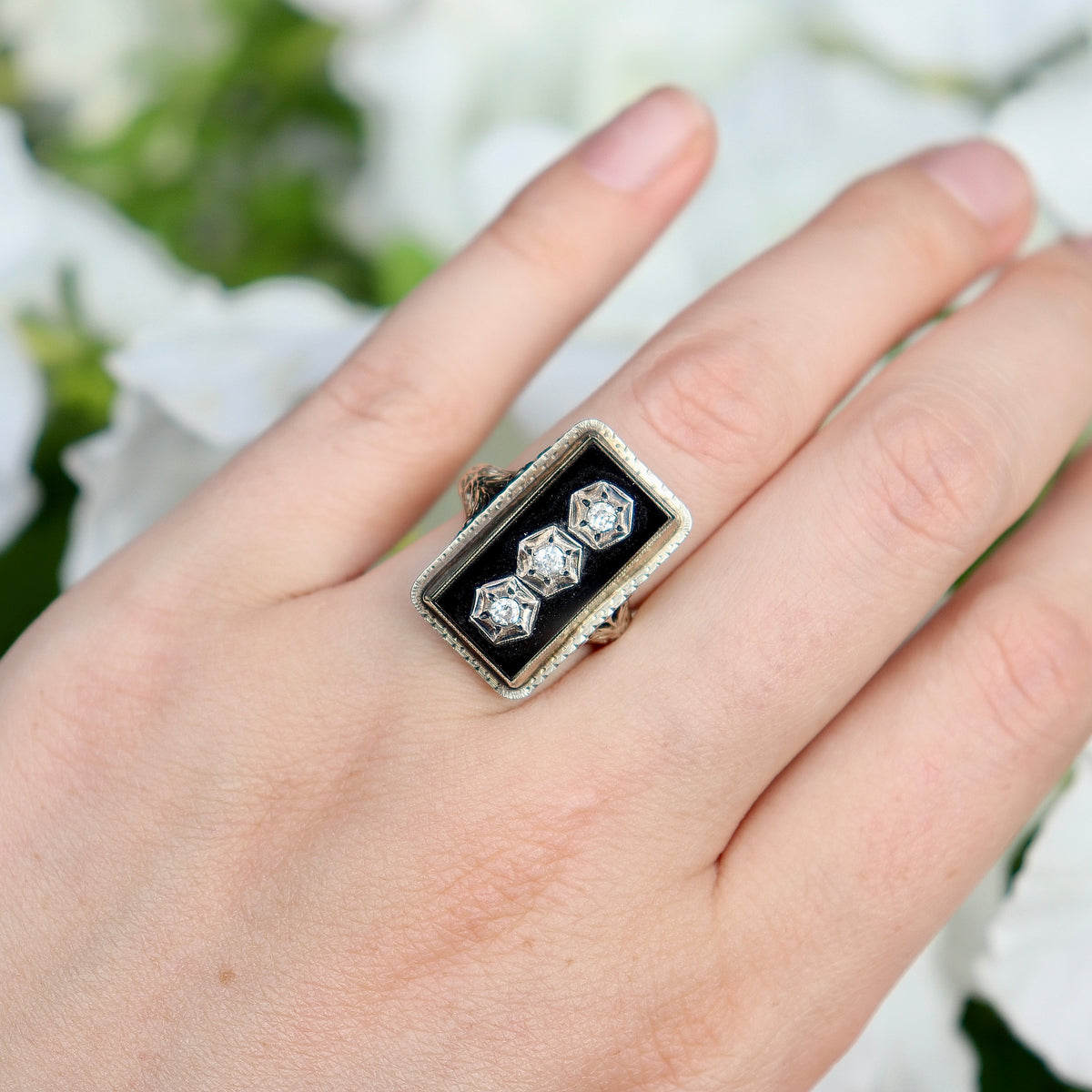 14ct White Gold Art Deco Onyx and Old Cut Diamond Ring