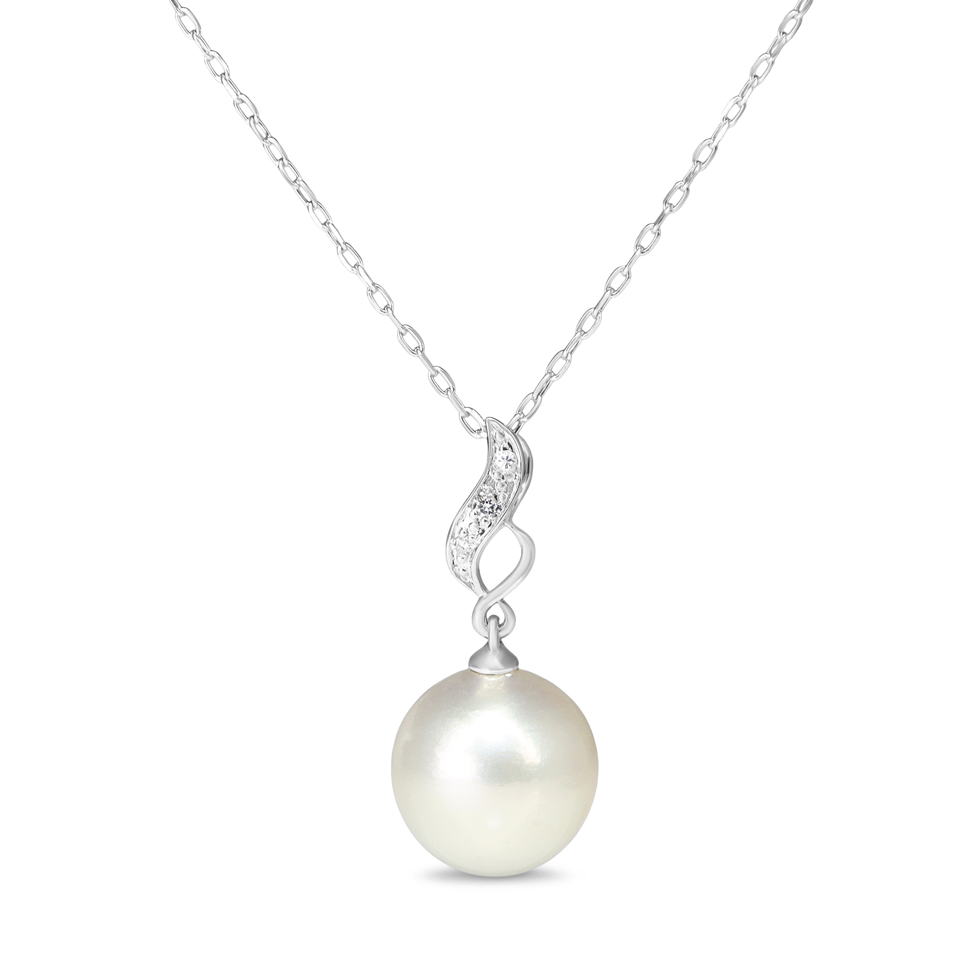 18ct White Gold 11mm South Sea Pearl and Diamond Necklace