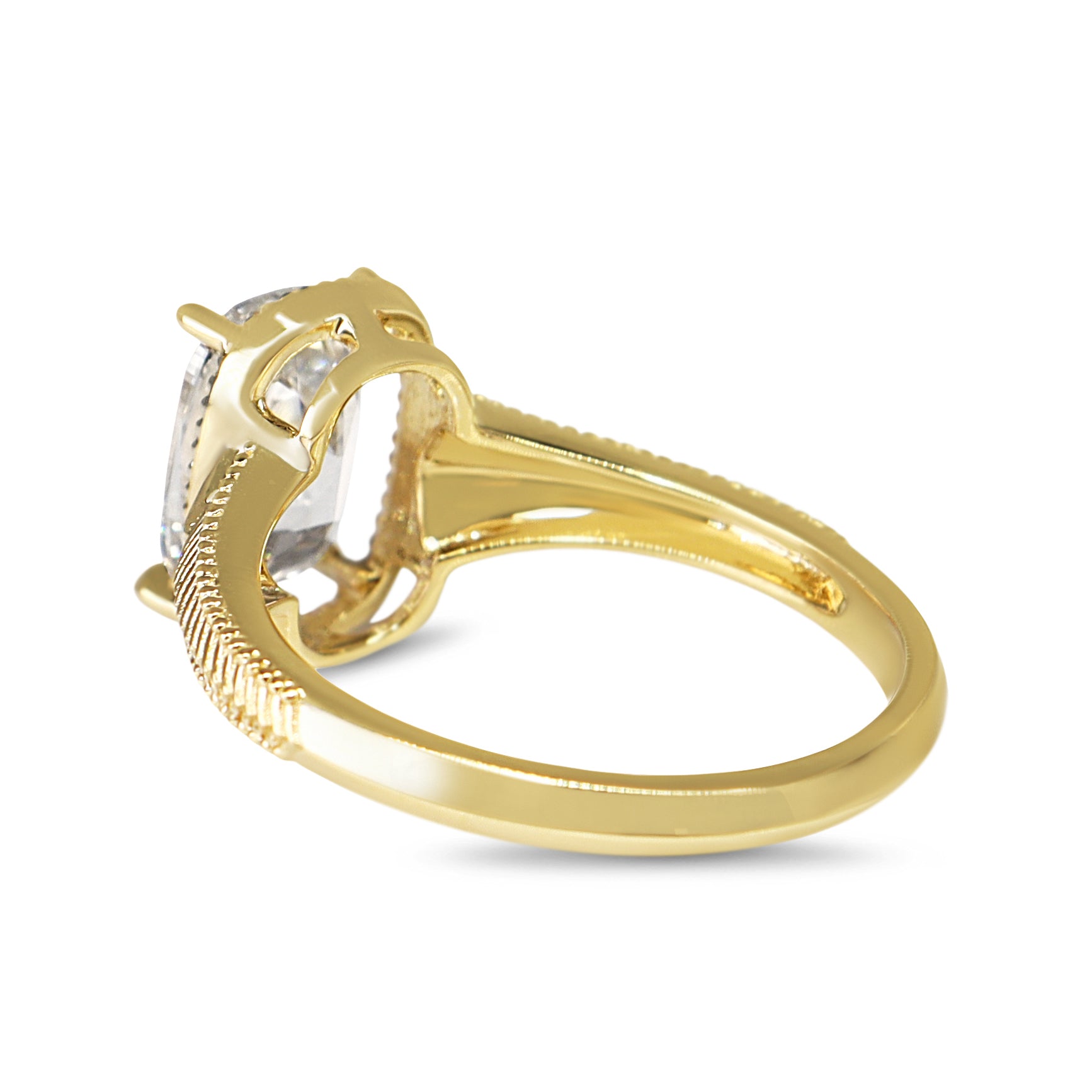 18ct Yellow Gold Lab Grown Old Mine Cushion Cut Diamond Ring