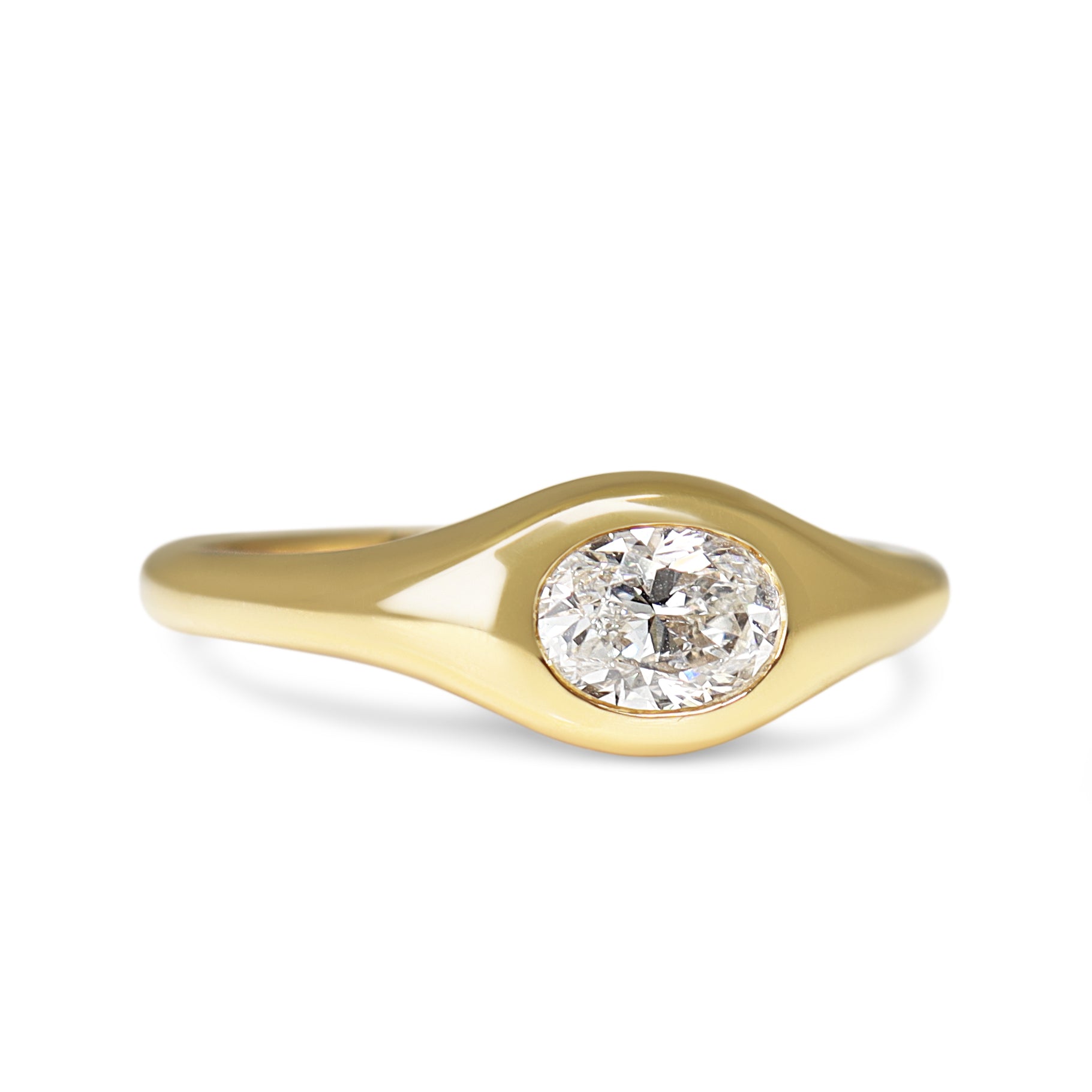 18ct Yellow Gold Oval East West Bezel Diamond Ring