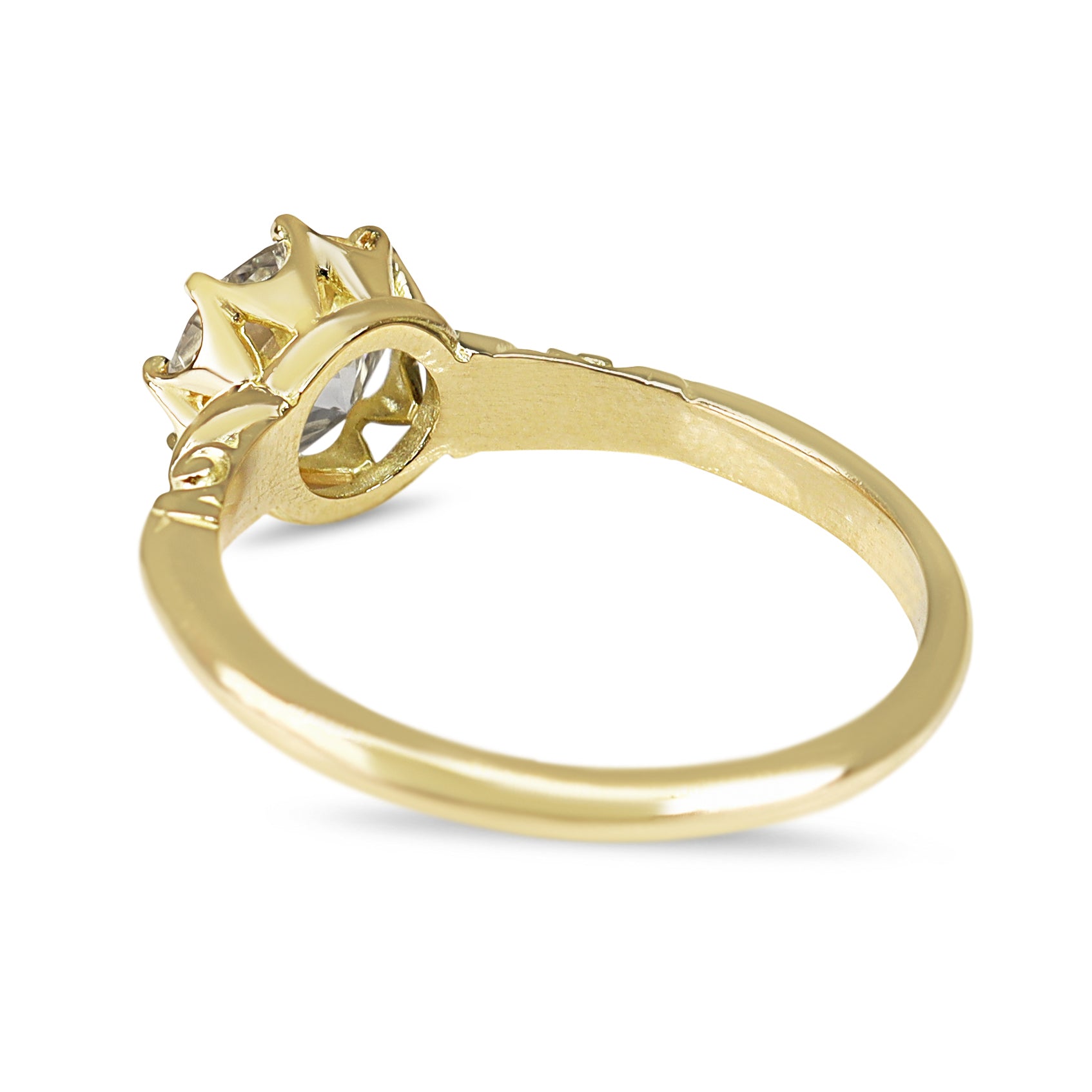 18ct Yellow Gold Antique Style Lab Grown Diamond 1.02ct Solitaire Ring