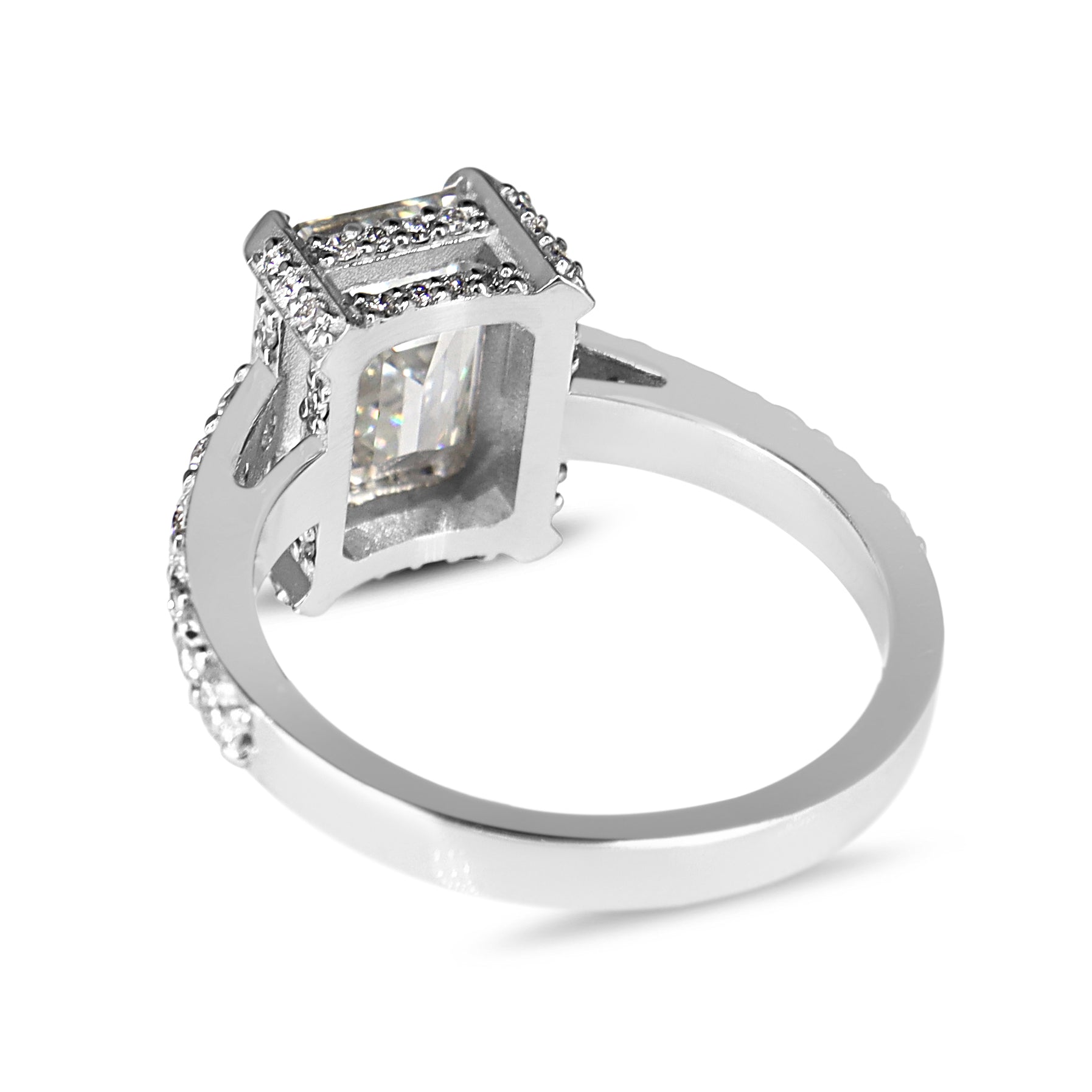 14ct White Gold 2.84ct Emerald Cut Lab Grown Diamond with Natural Diamond Basket/Shoulders