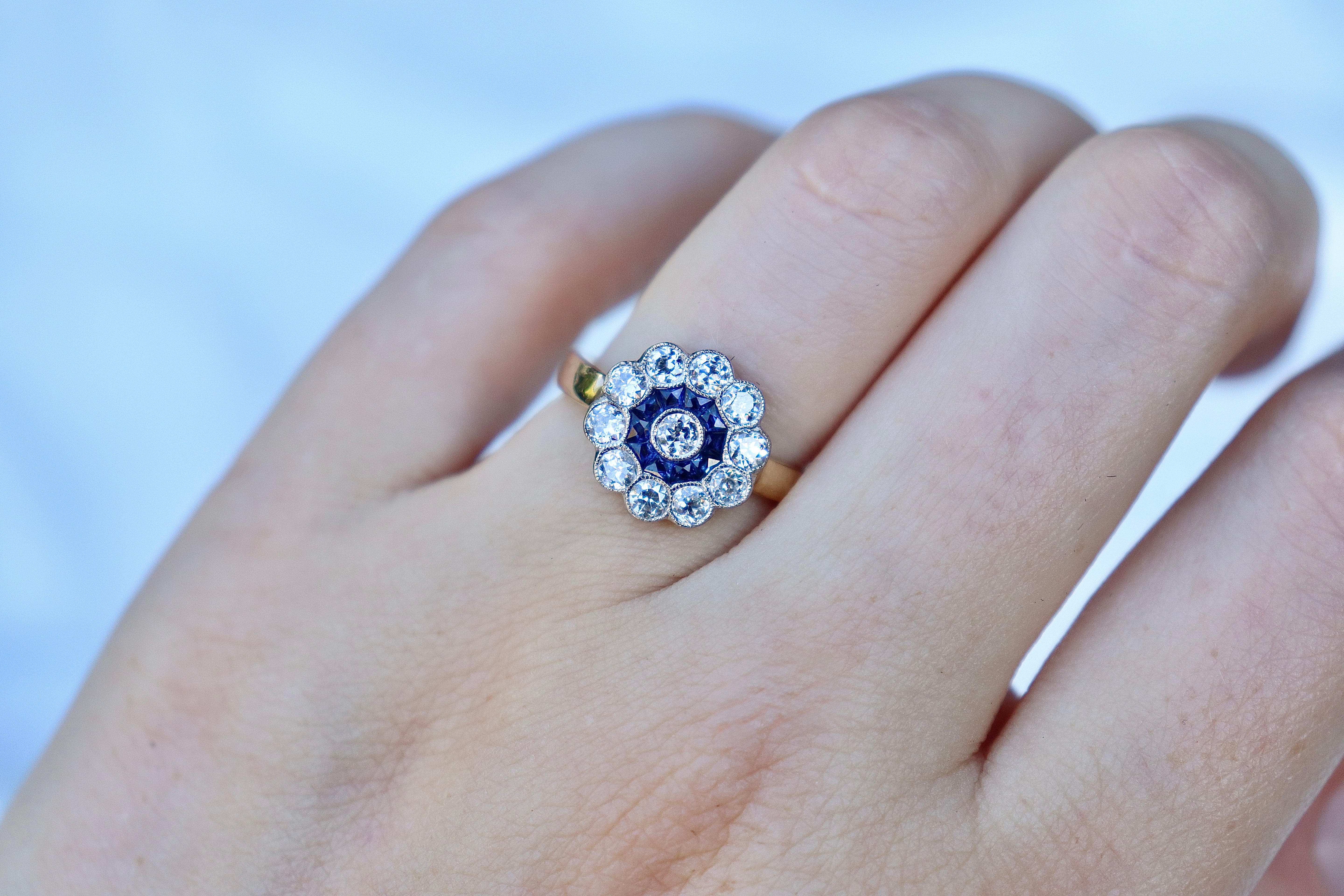 18ct Yellow and White Gold Antique Sapphire and Old Cut Diamond Daisy Ring