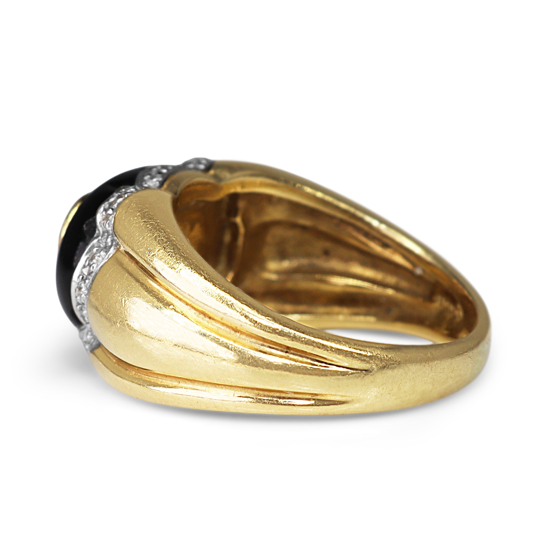 18ct Yellow Gold Vintage Onyx and Diamond Ring