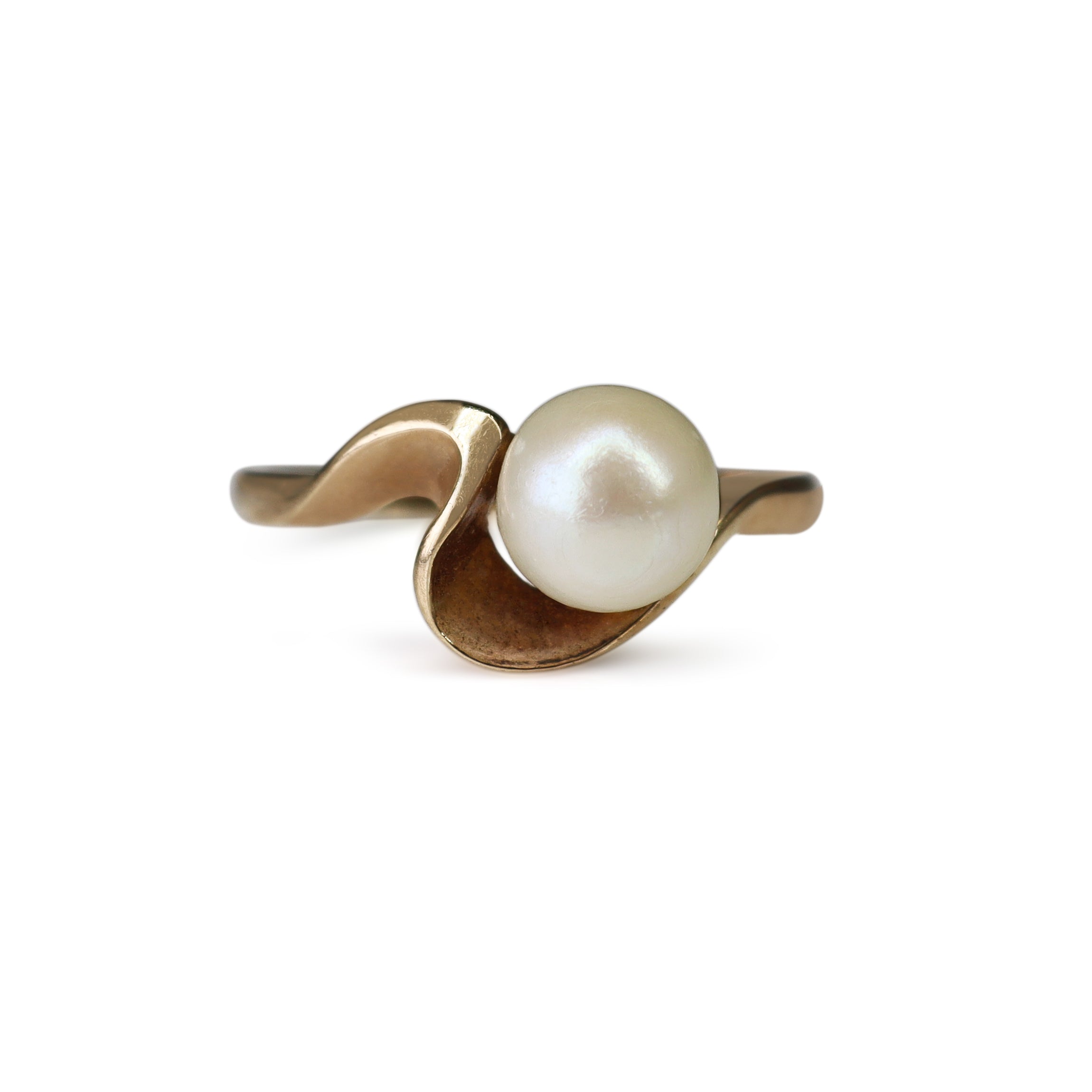 9ct Yellow Gold Pearl Wave Ring