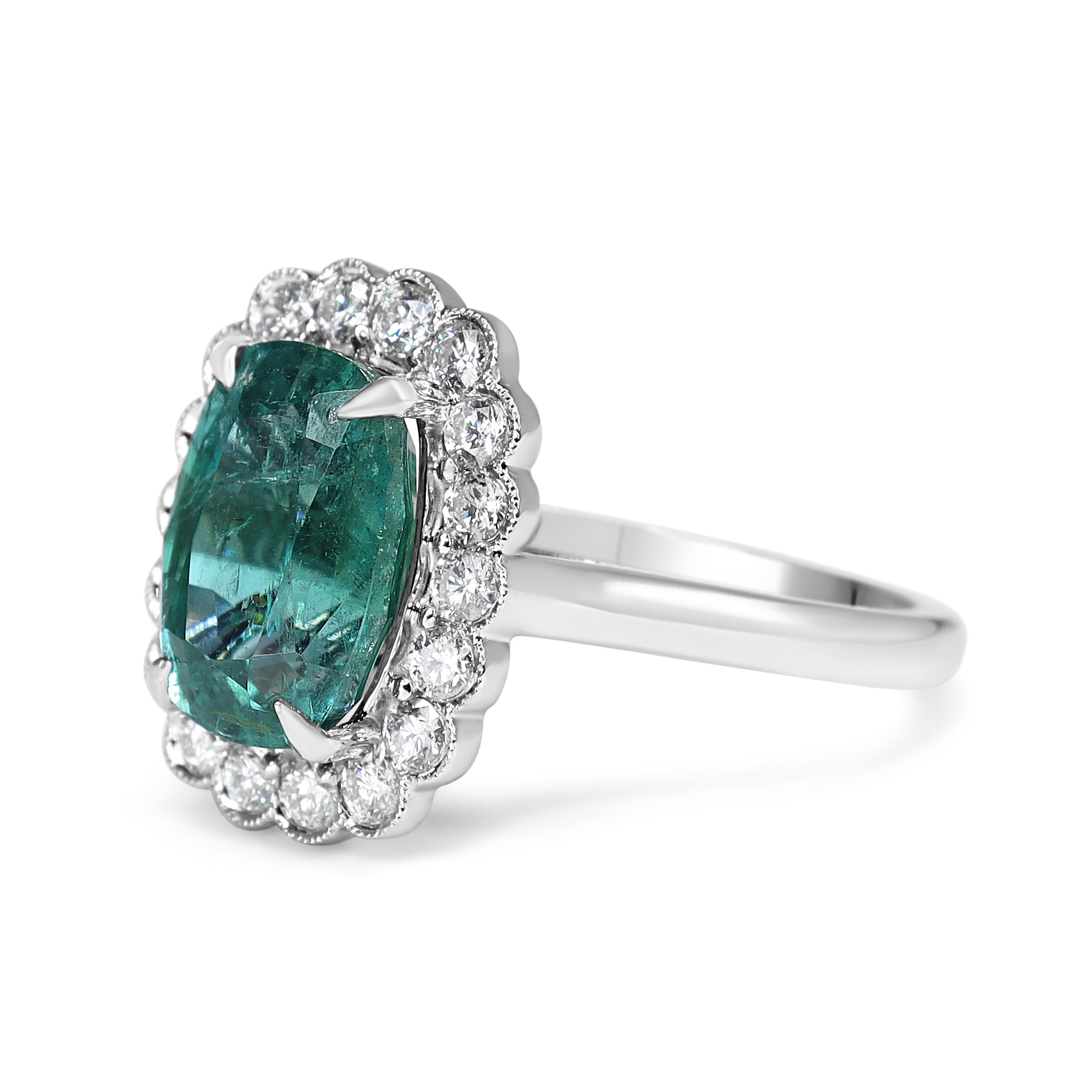 18ct White Gold Emerald and Diamond Daisy Ring