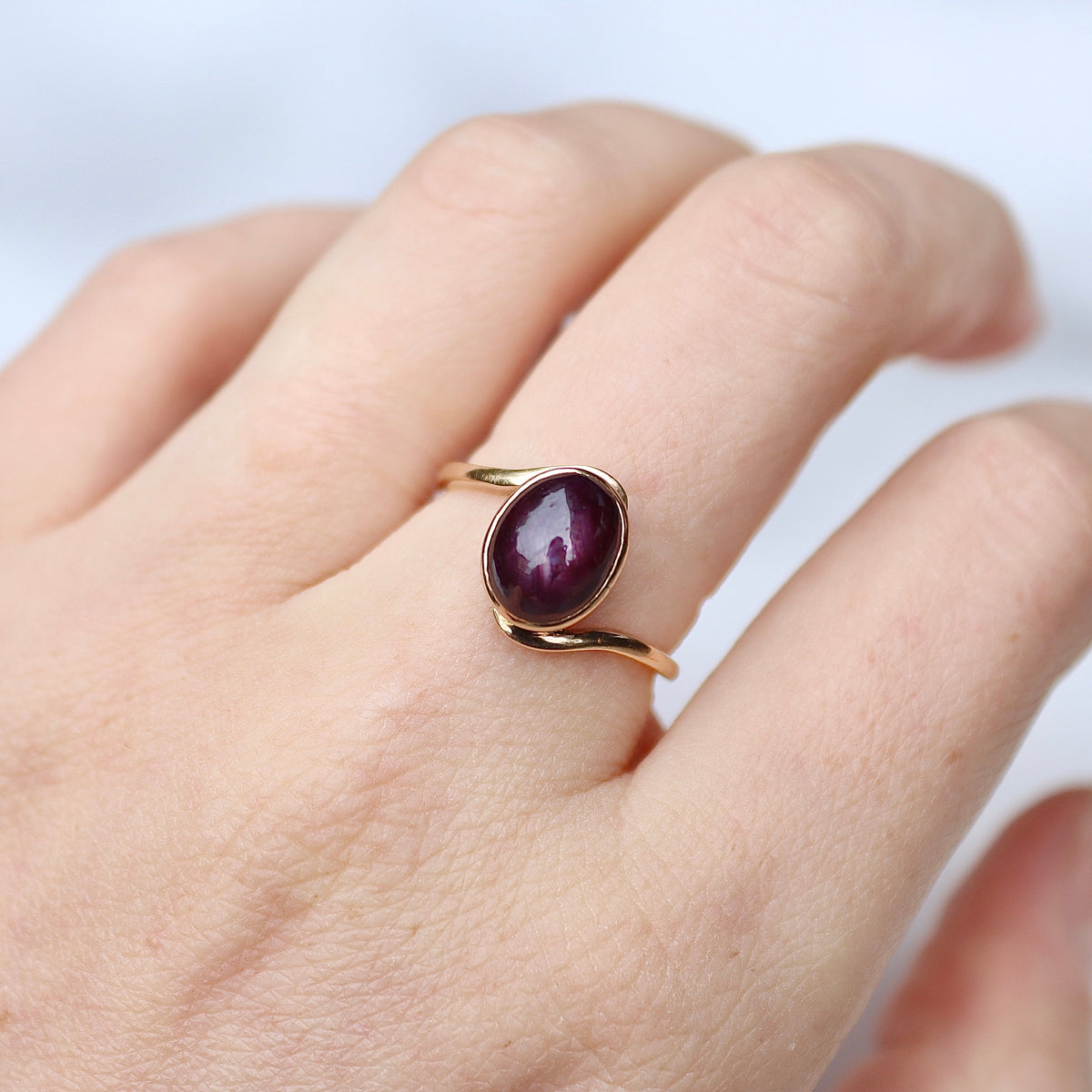 9ct Rose Gold Vintage Star Cabochon Ruby Ring