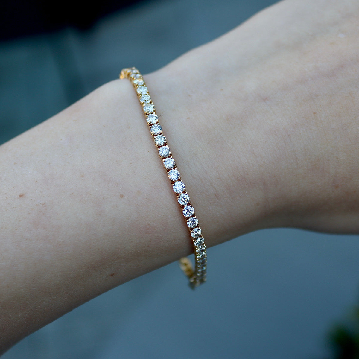 18ct Yellow Gold Graduated 5.00ct Diamond Tennis Bracelet
