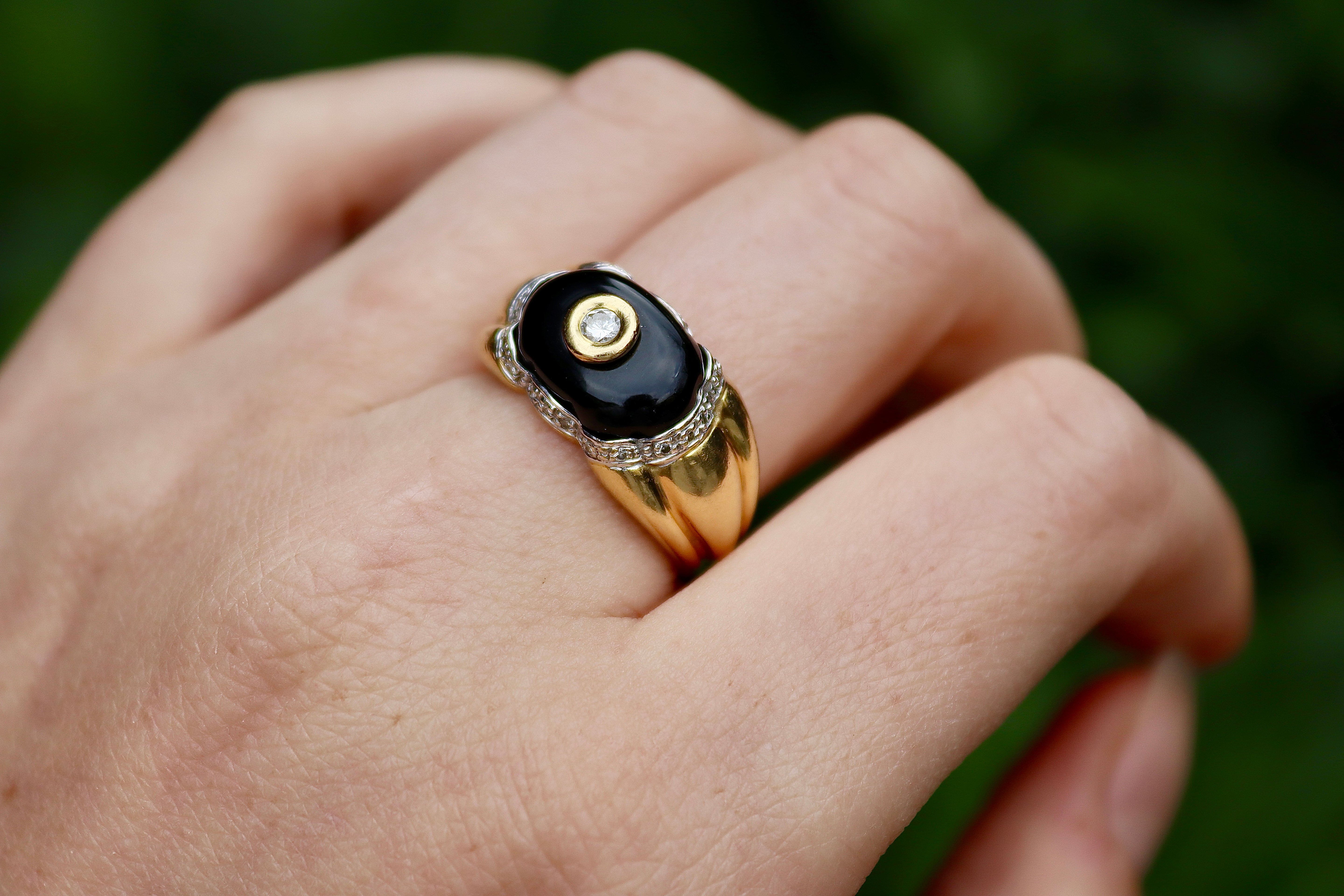 18ct Yellow Gold Vintage Onyx and Diamond Ring